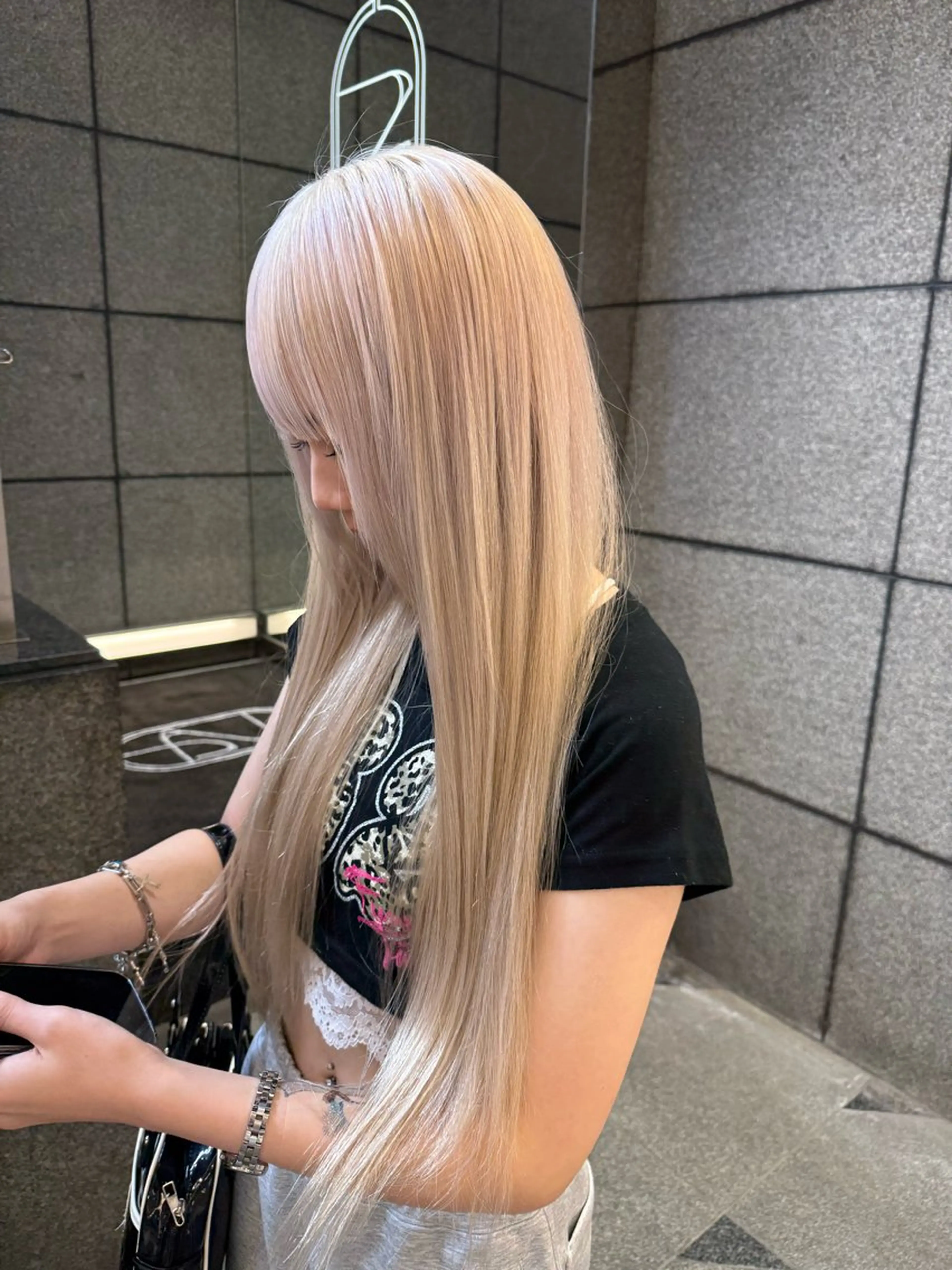 カラー ハイトーンカラー ヘアカラー 垢抜けメンズ特化 sakuraのヘアスタイル