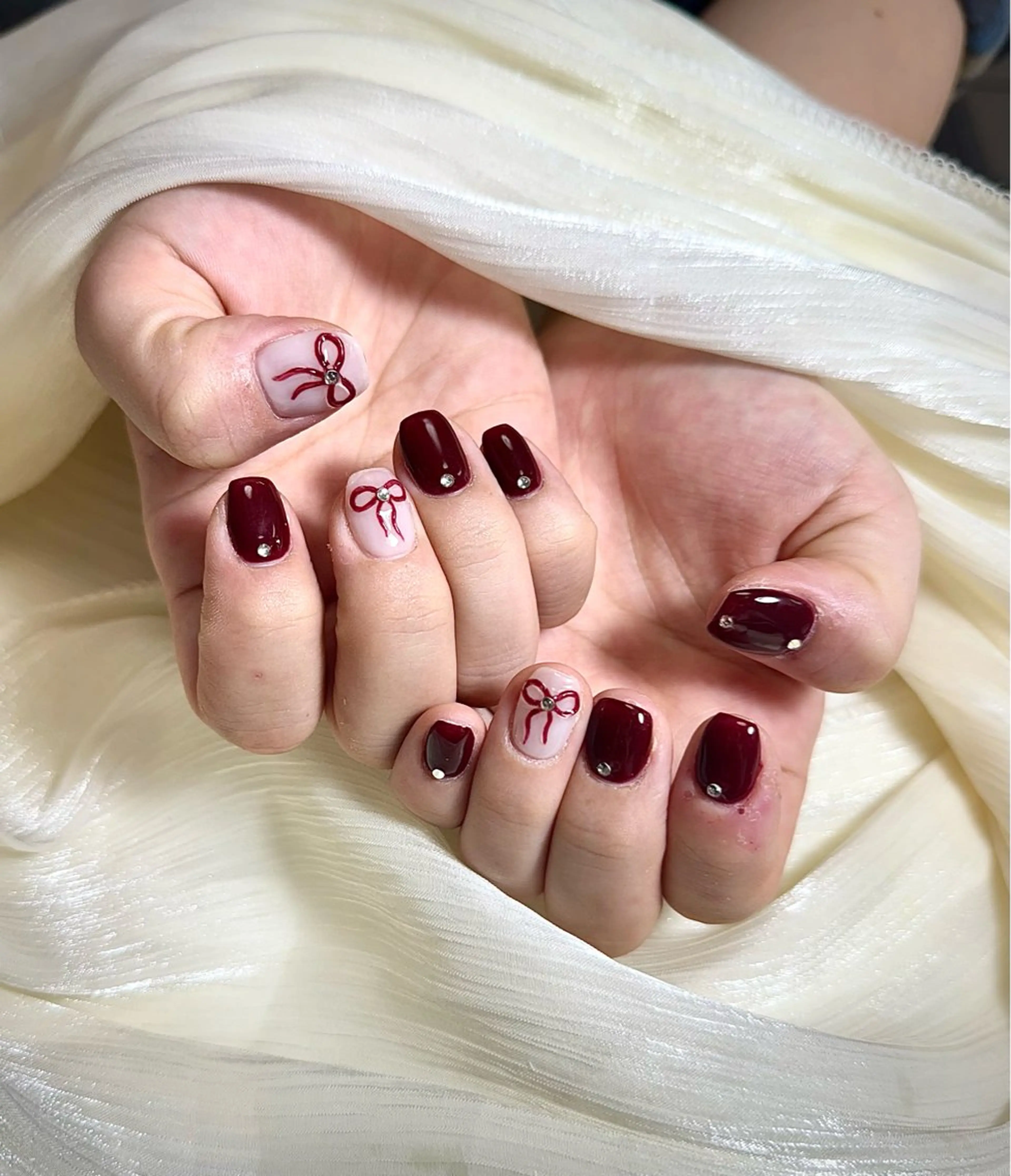 ネイル ハンドネイル 🎀 NaNa_nailのネイルデザイン