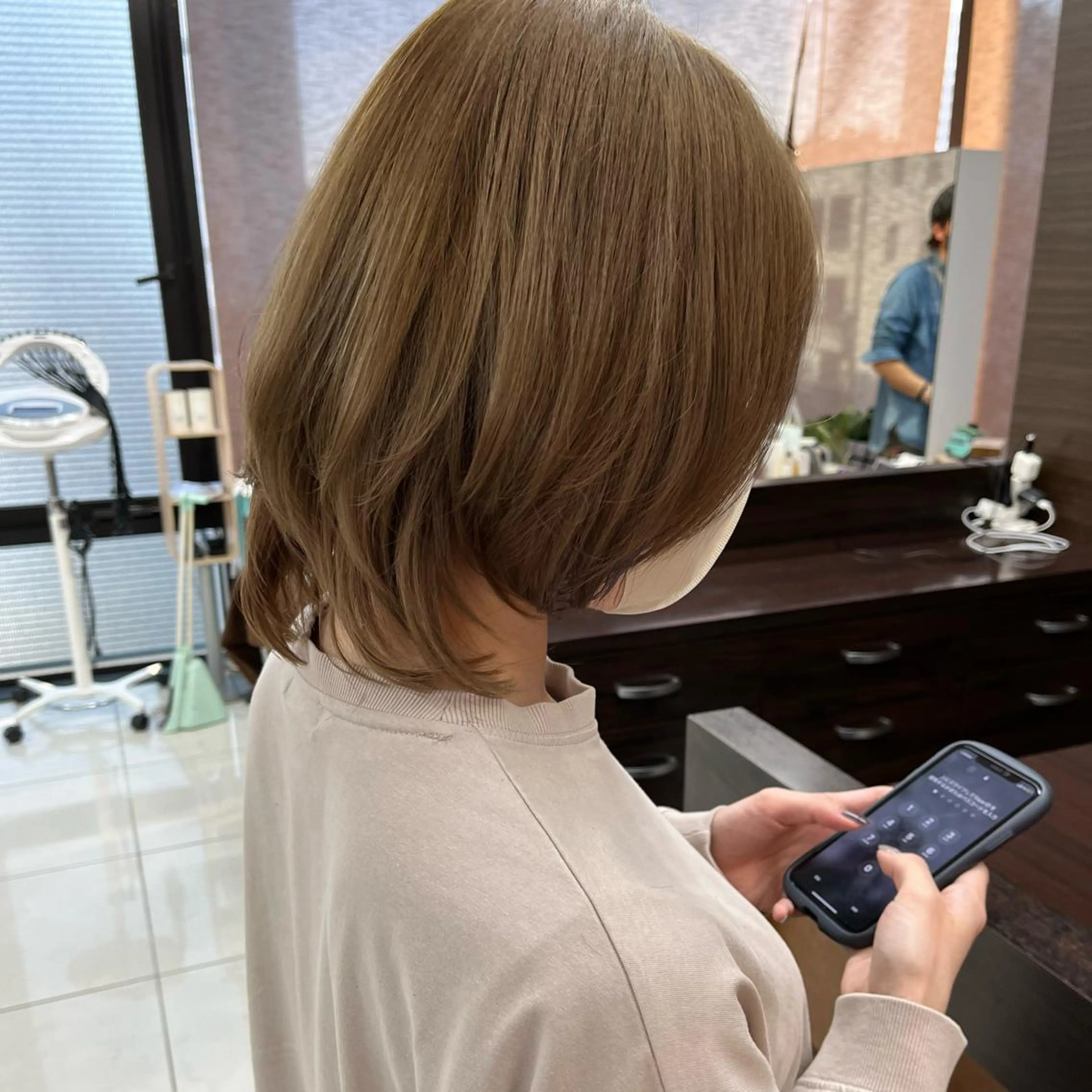 ショート カラー ブリーチ ケアブリーチ ダブルカラー インナーカラー カット ヘアカラー トリートメント ハタケヤマヨシキ ／BOOTHのヘアスタイル