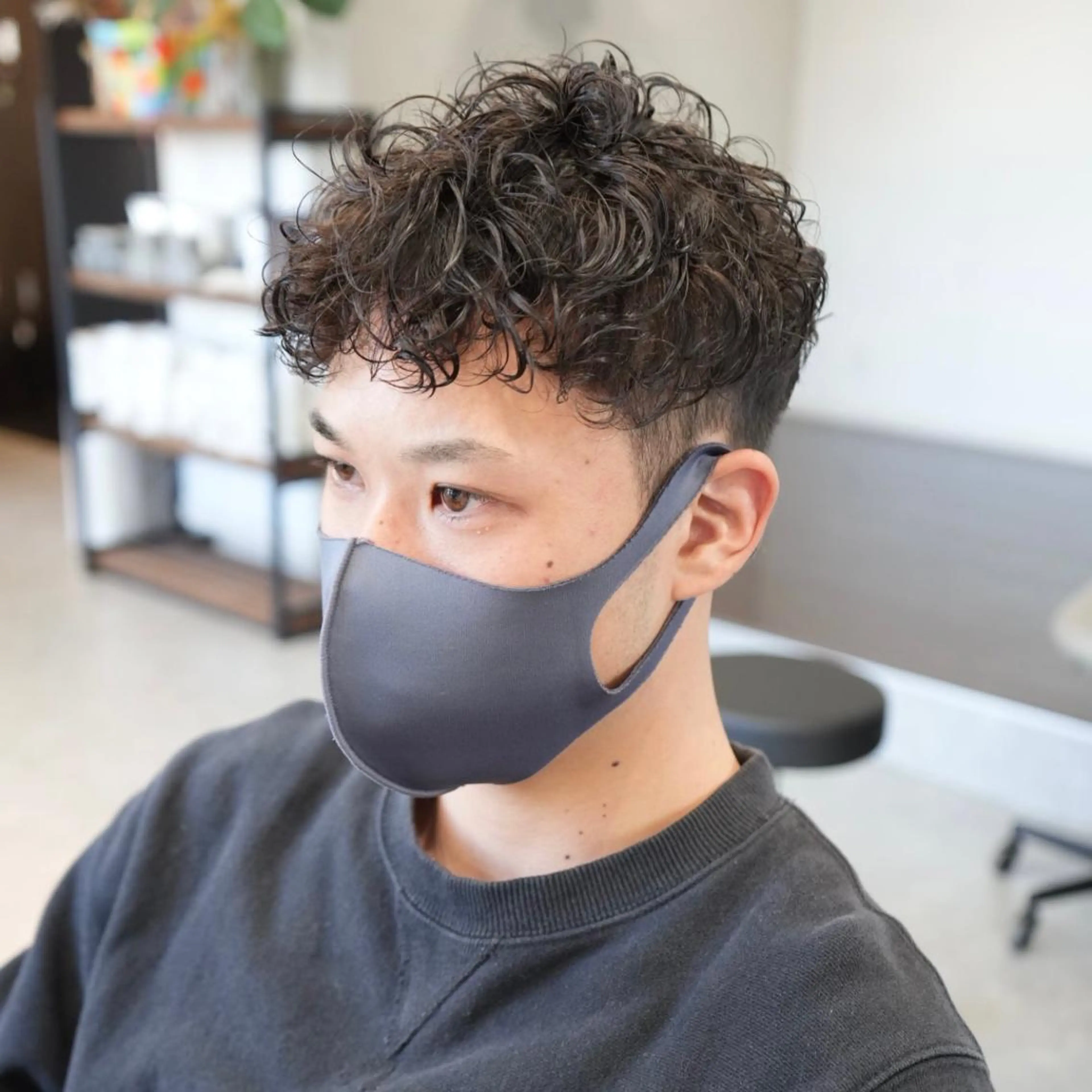 メンズ スペインカール FeU【フゥ】所属・メンズパーマ WATARUのヘアスタイル