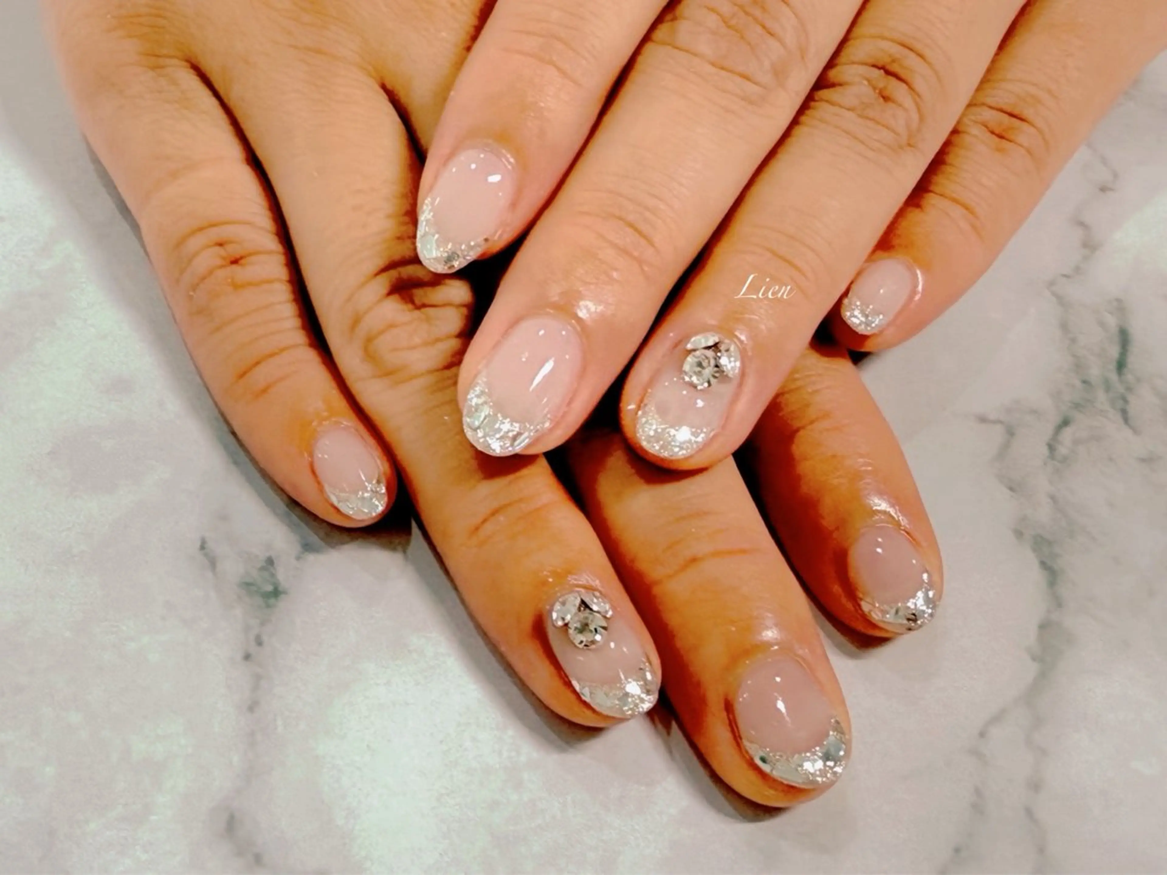 ネイル 長さ出し フットネイル フレンチネイル ジェルネイル ガラスフレンチ ハンドネイル Lien（リアン） 銀座駅6分のネイルデザイン