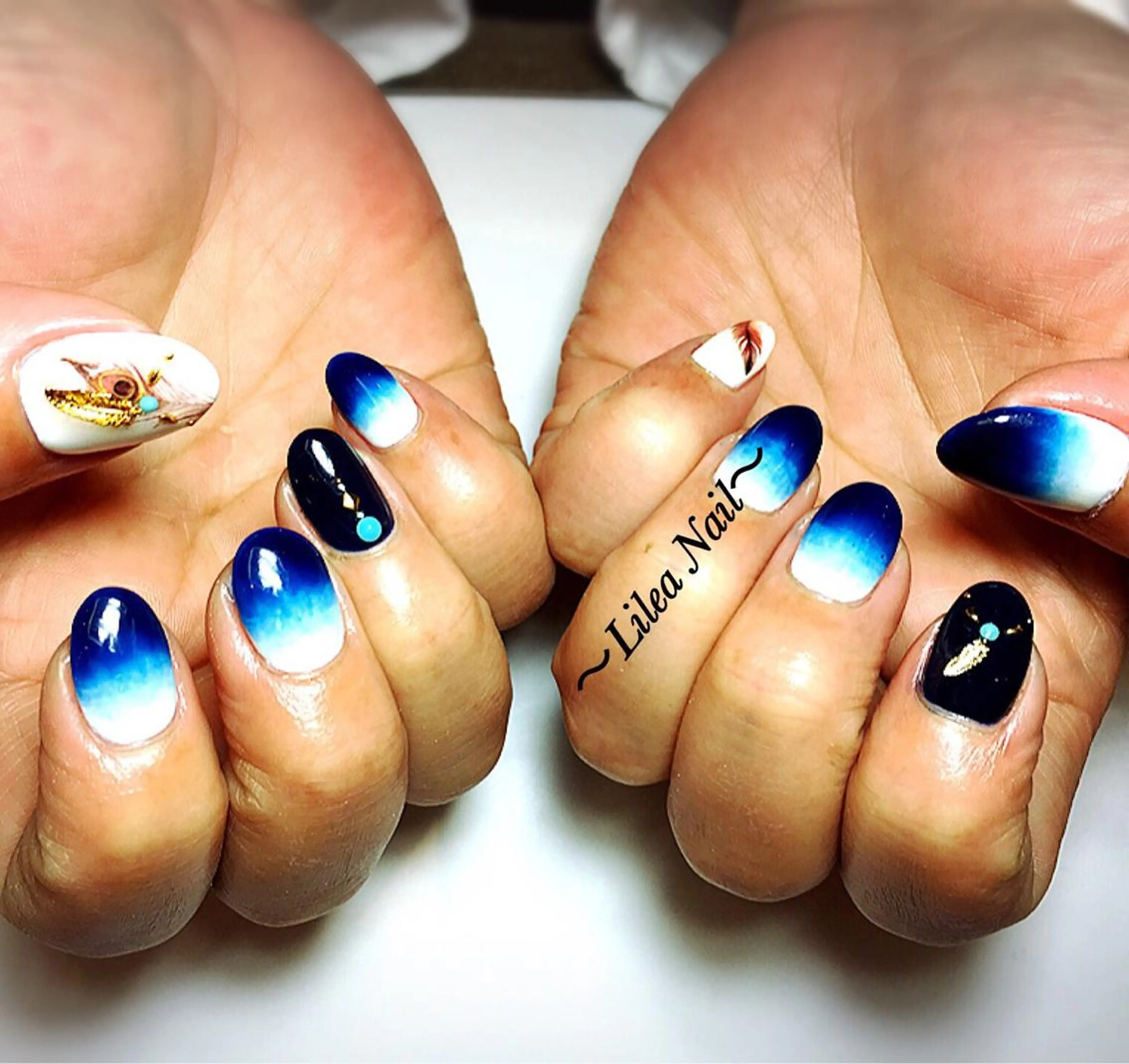ネイル Li'leaNail AINAのネイルデザイン