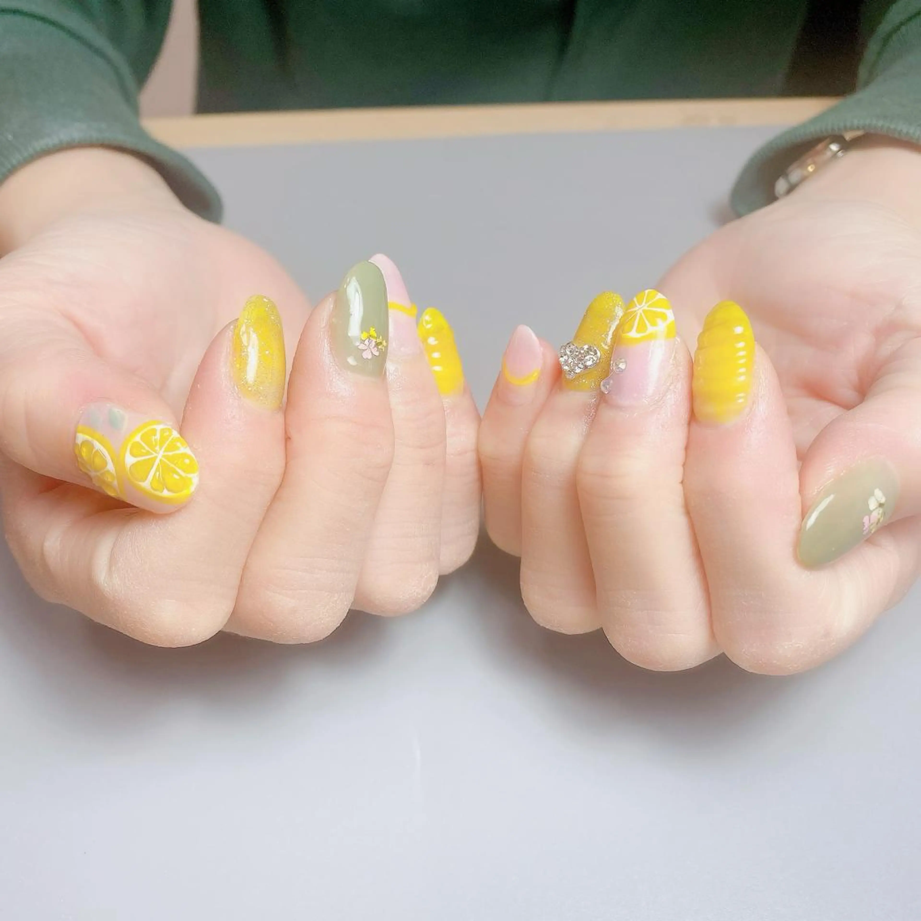 ネイル ハンドネイル nail salon Soraのネイルデザイン
