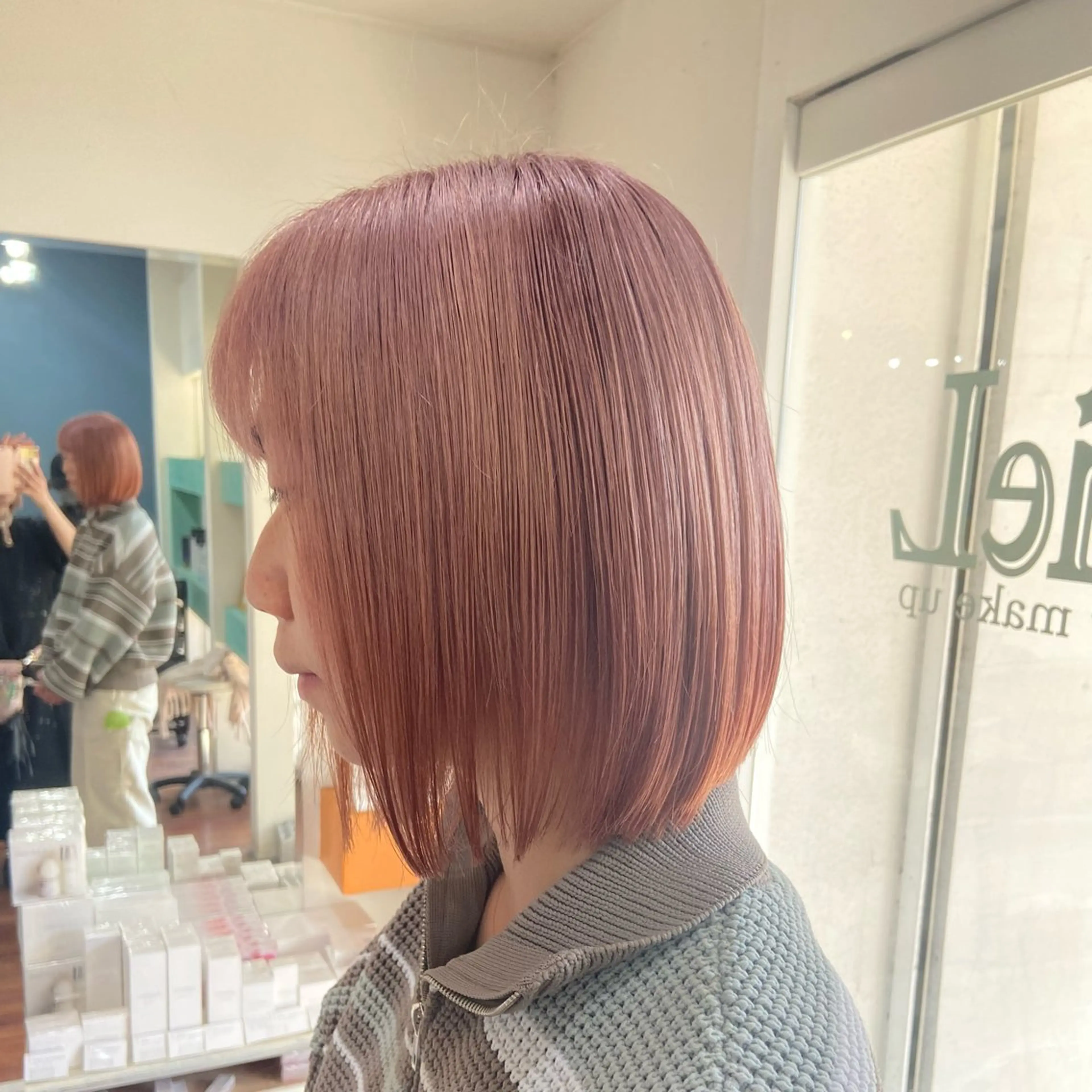 ミディアム カラー ベージュカラー ピンクカラー ピンクベージュ 髪質改善/透明感 カラー/西川奈穂のヘアスタイル