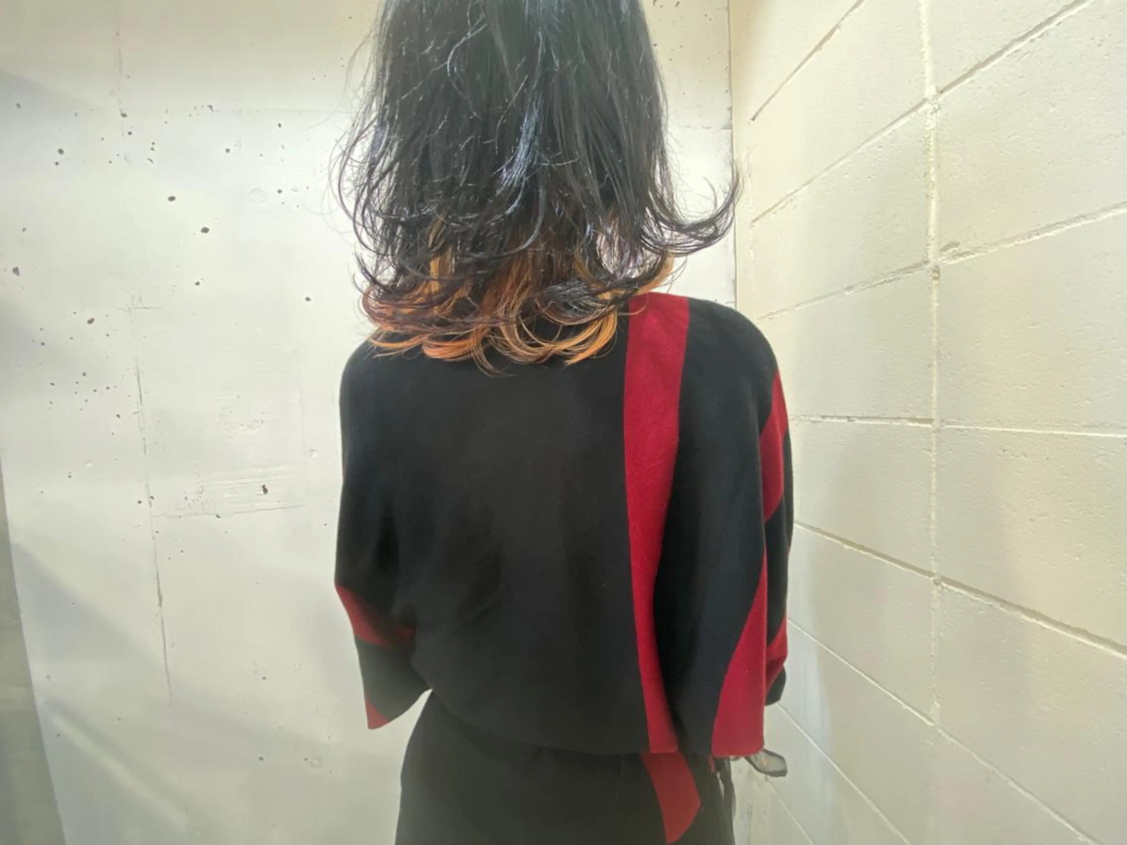 ミディアム カラー インナーカラー オーナースタイリスト 佐藤のヘアスタイル