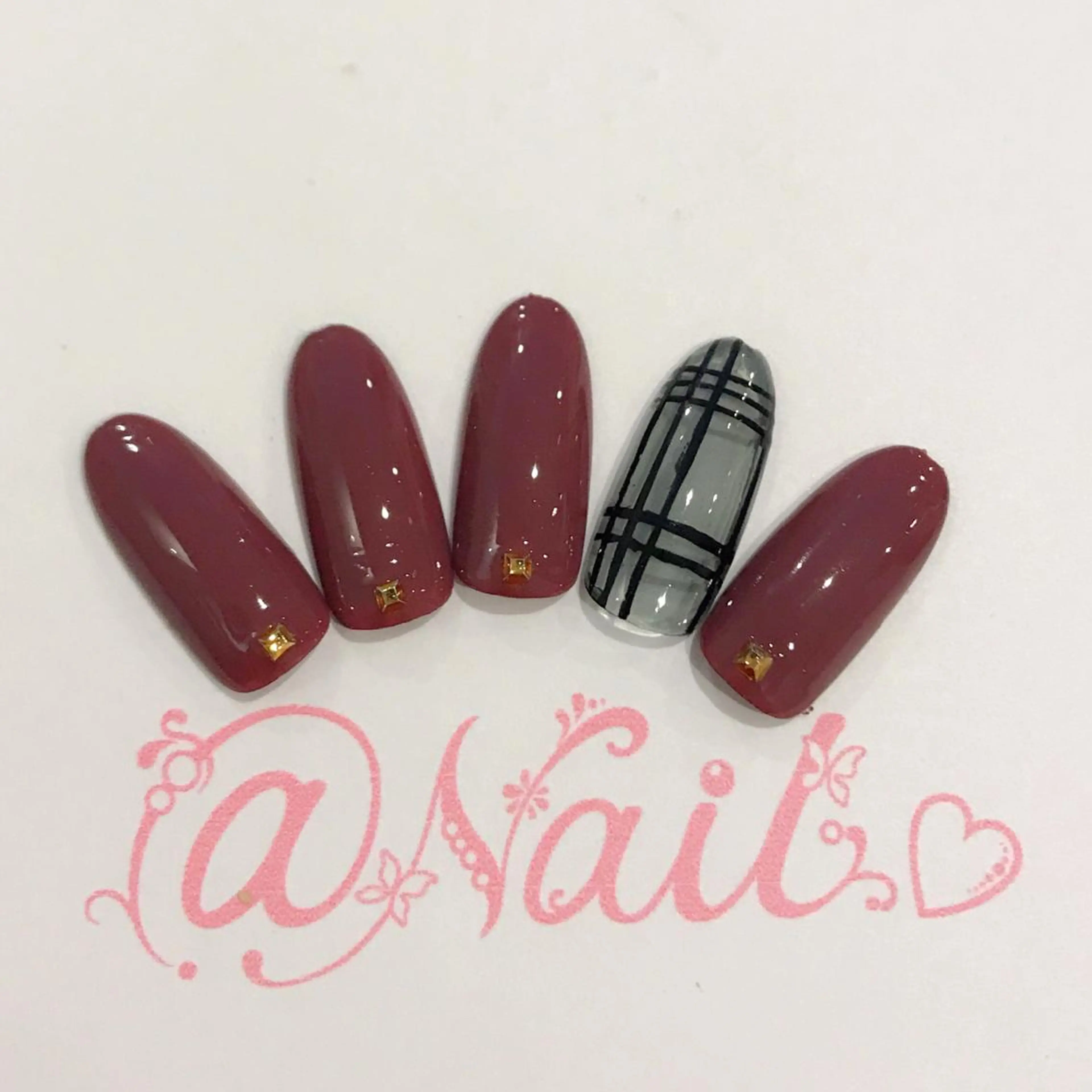 ネイル アートネイル フットネイル ジェルネイル 持ち込み スカルプネイル 小尾 栞のネイルデザイン