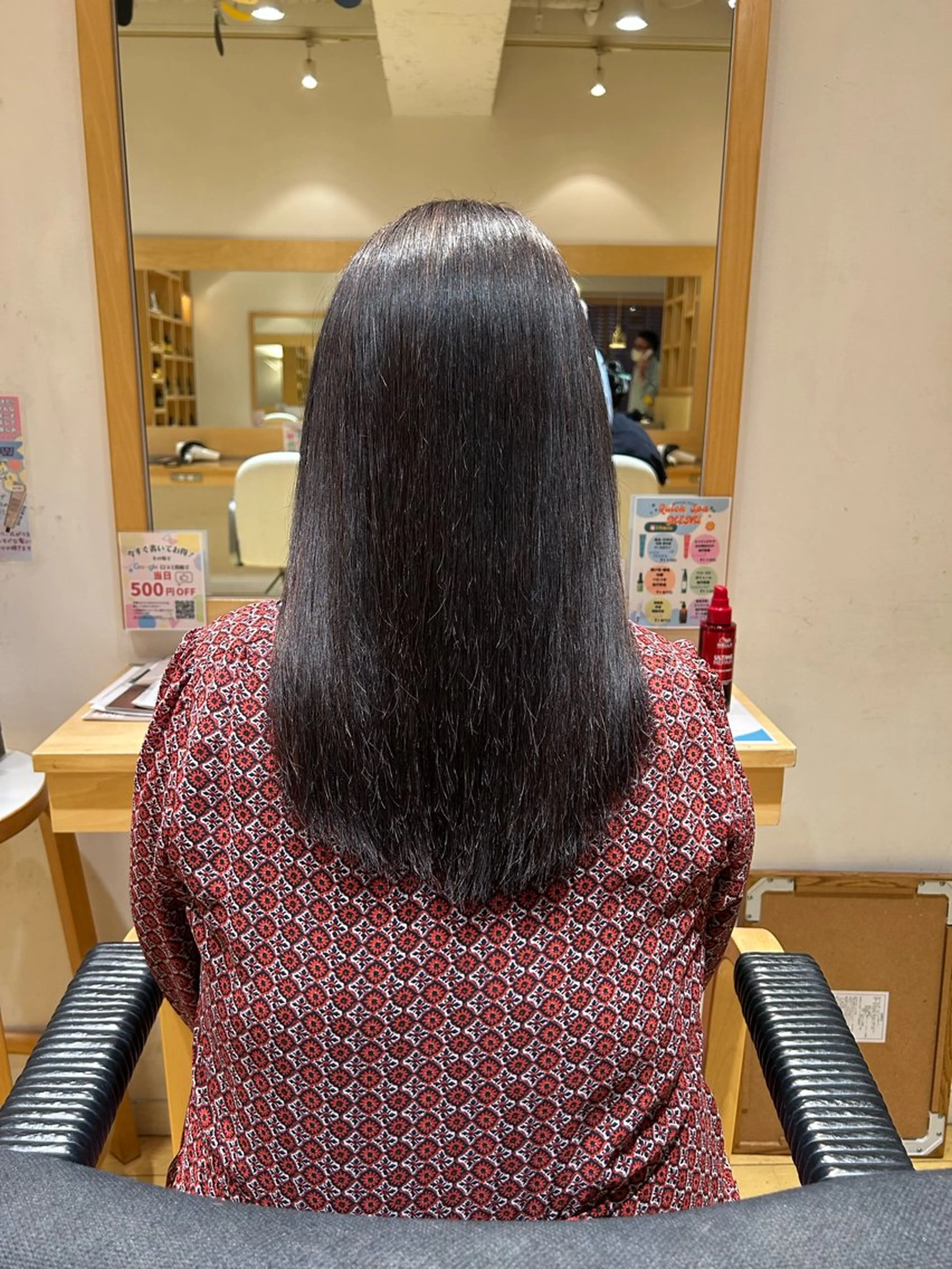 カラー ヘアカラー 大窪 菜月のヘアスタイル