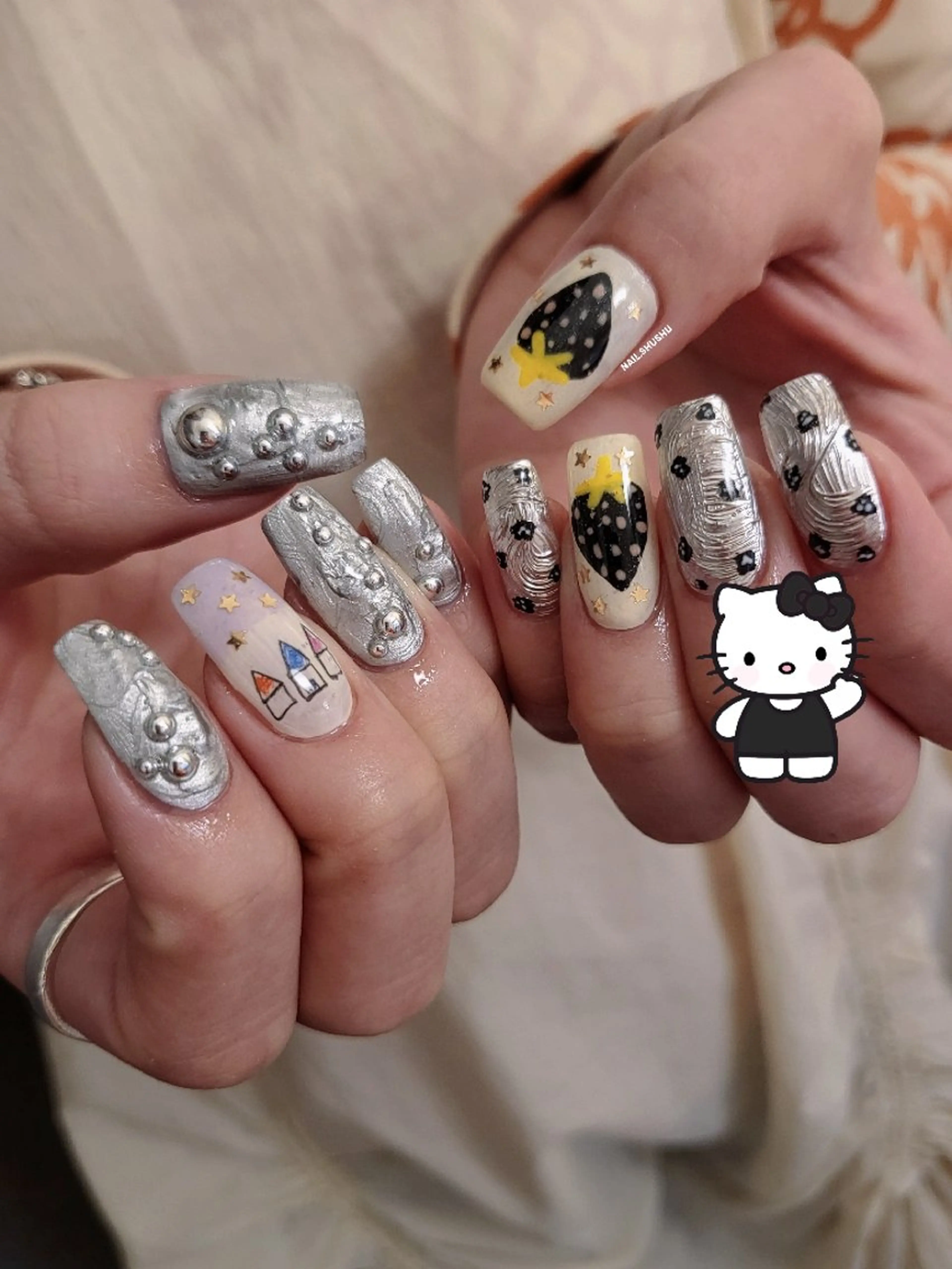 ネイル ハンドネイル 3dパーツ/流行り 👧shushu❤️のネイルデザイン