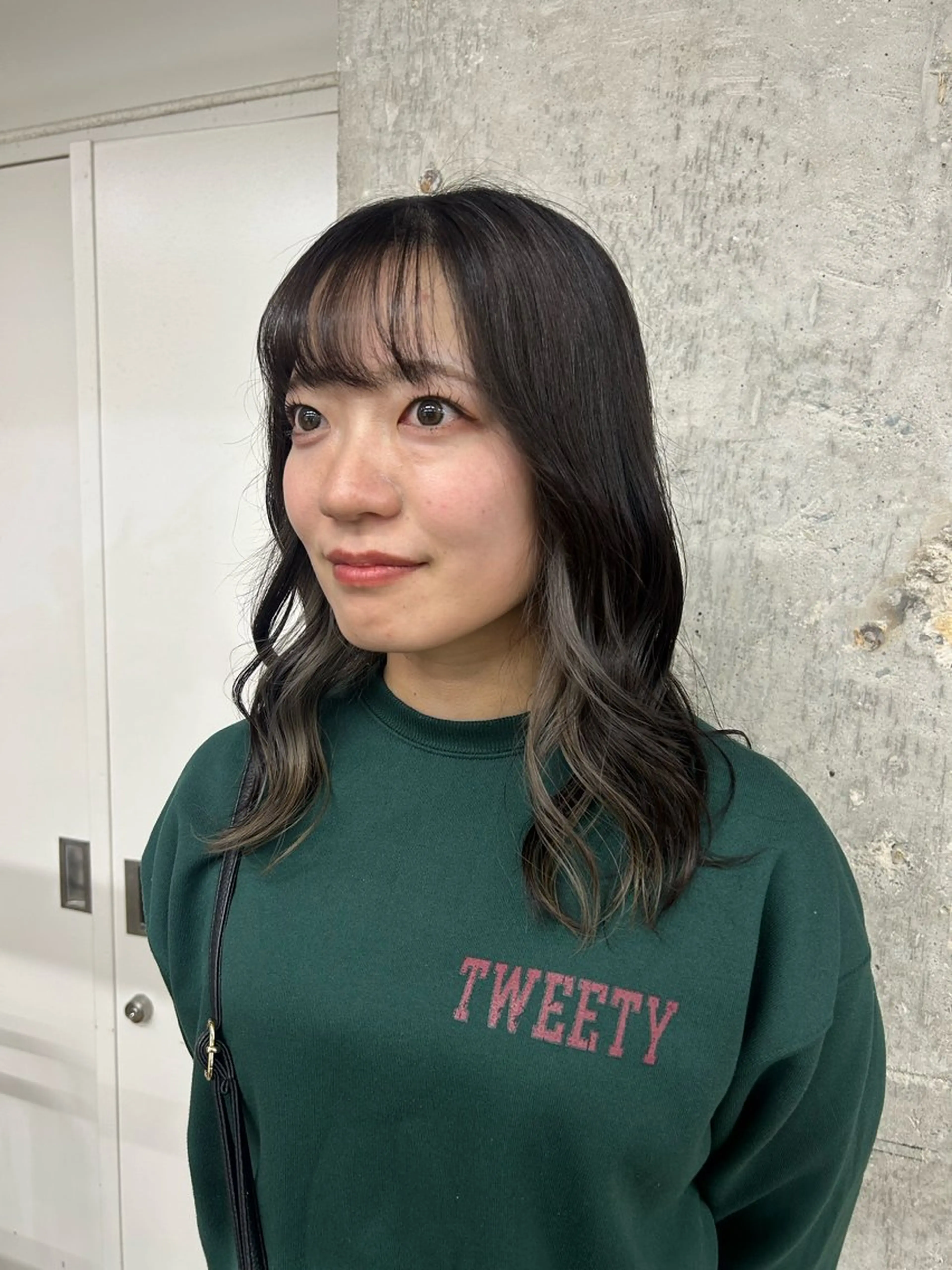 セミロング ヘアカラー 伊藤ほのか /パーマ/オリーブのヘアスタイル