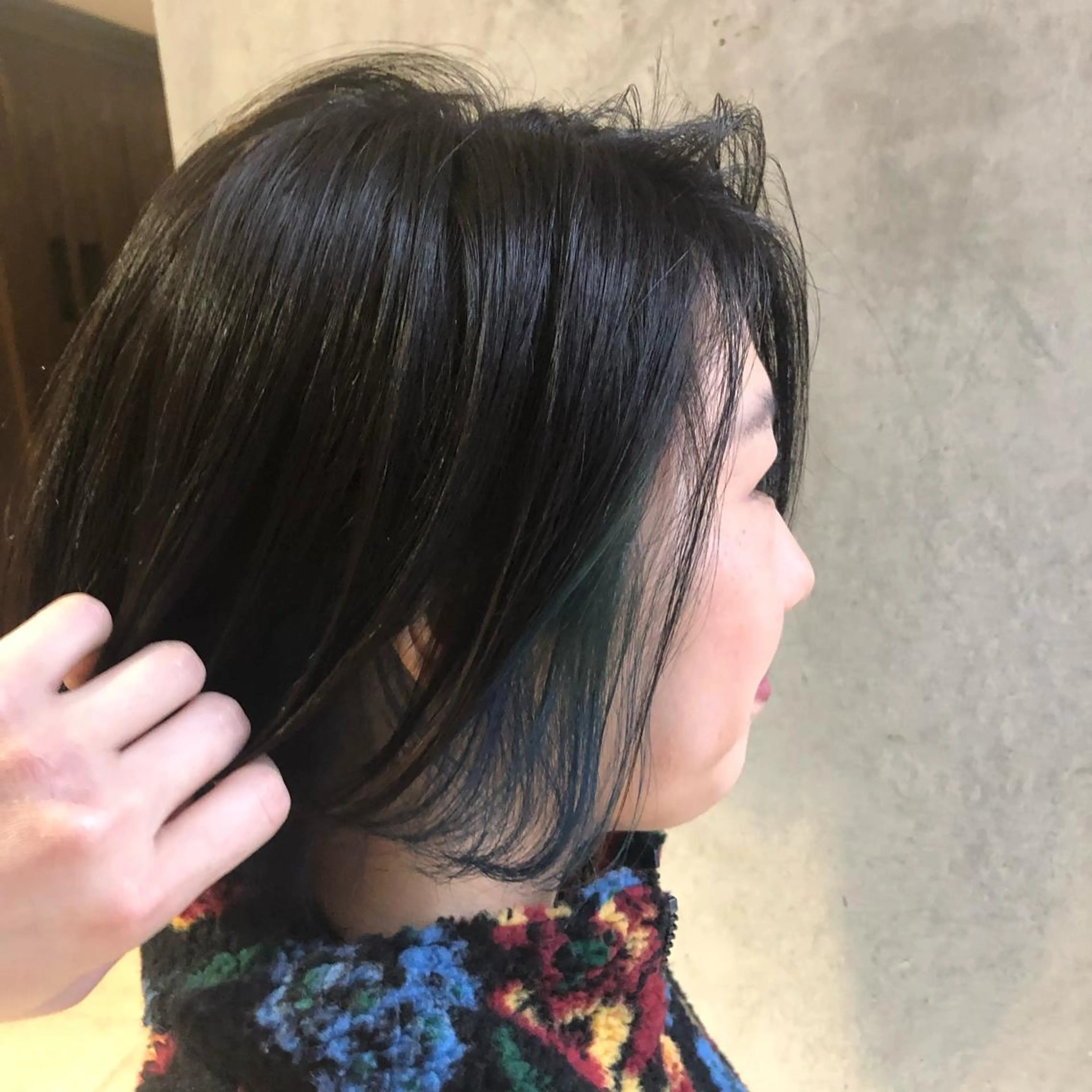 ショート カラー ブルーカラー イヤリングカラー 髪質改善サロン 梅田/ヨナミネのヘアスタイル
