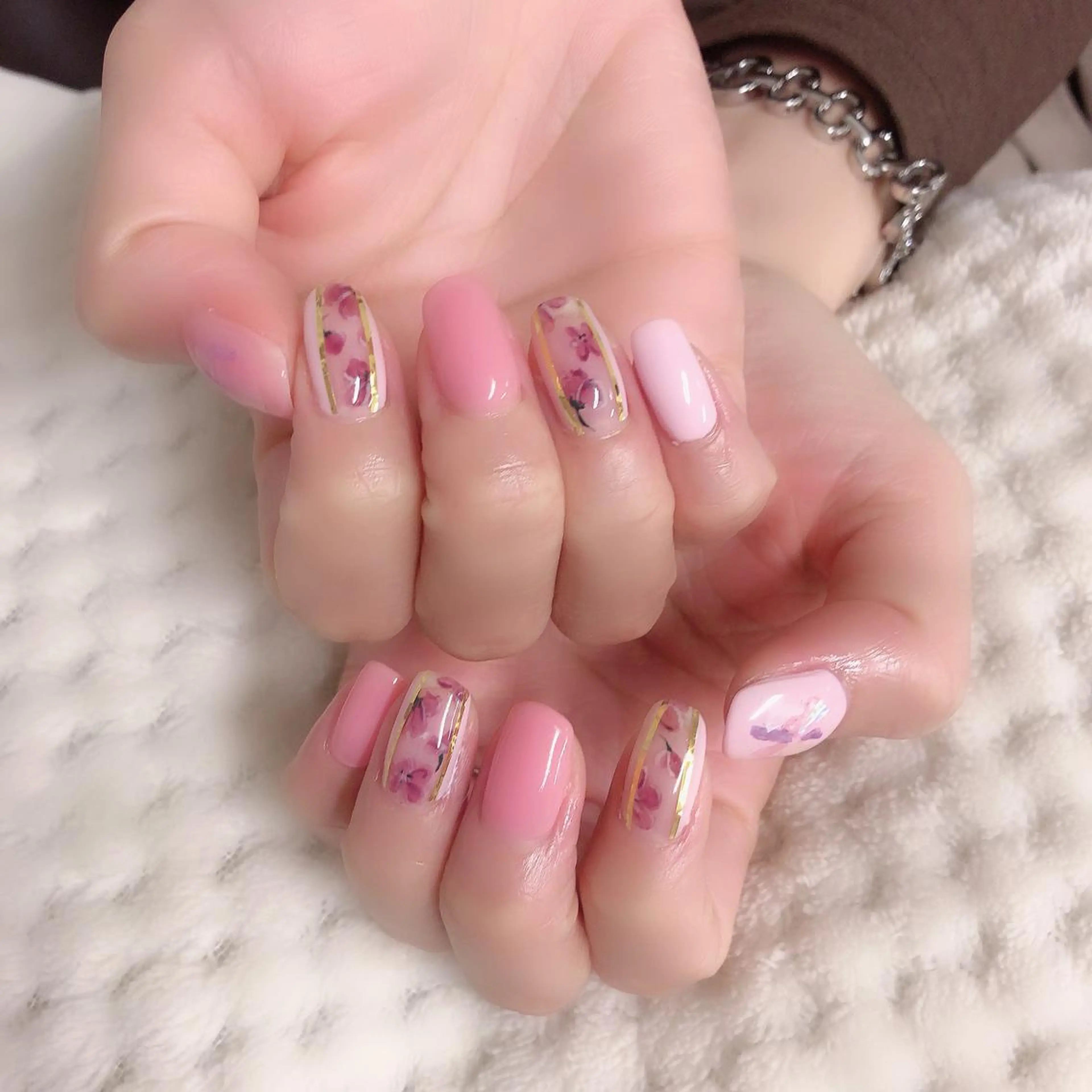 ネイル フラワーネイル ono megumiのネイルデザイン