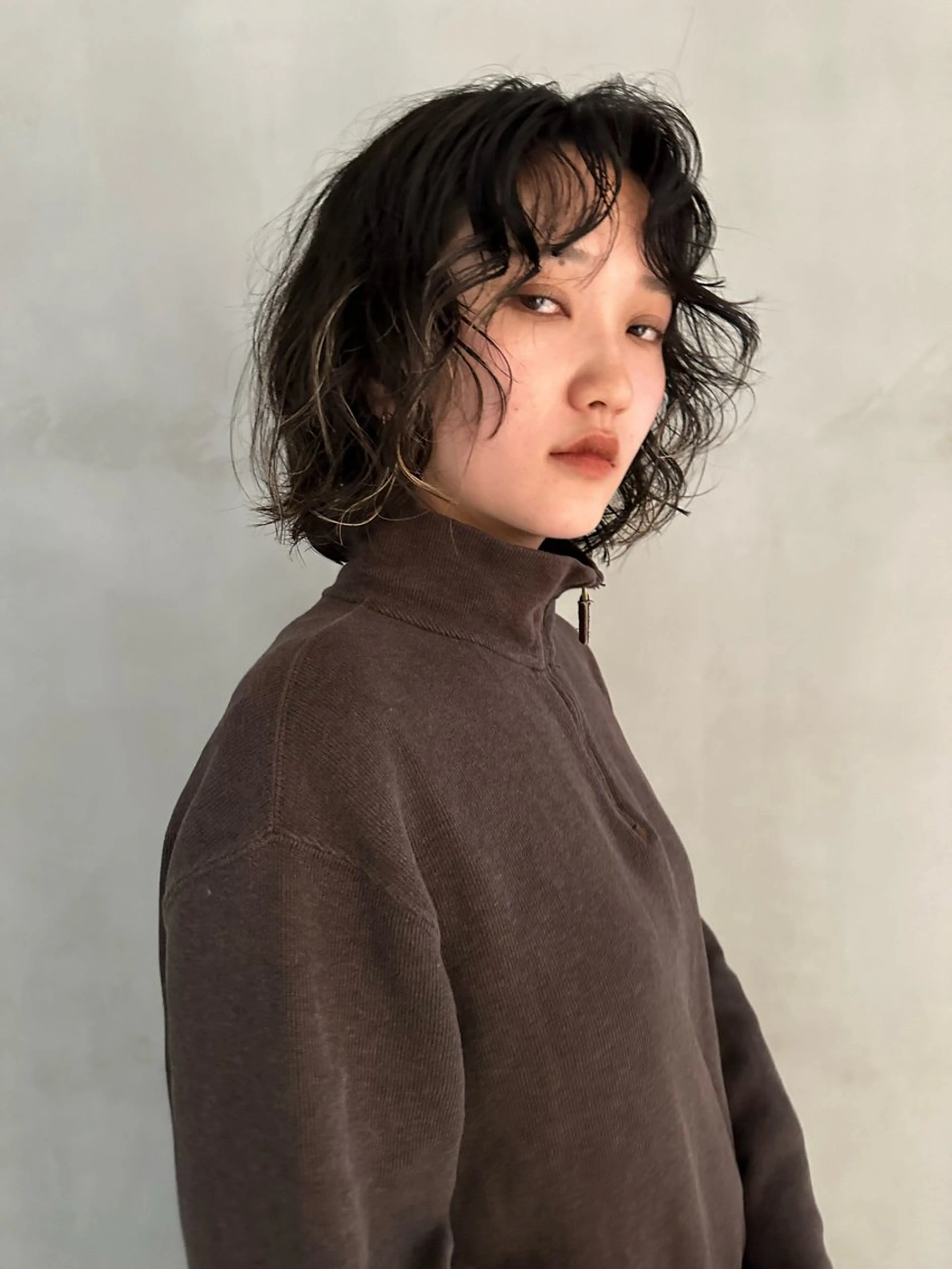 ミディアム パーマ 瓜谷 亮磨のヘアスタイル