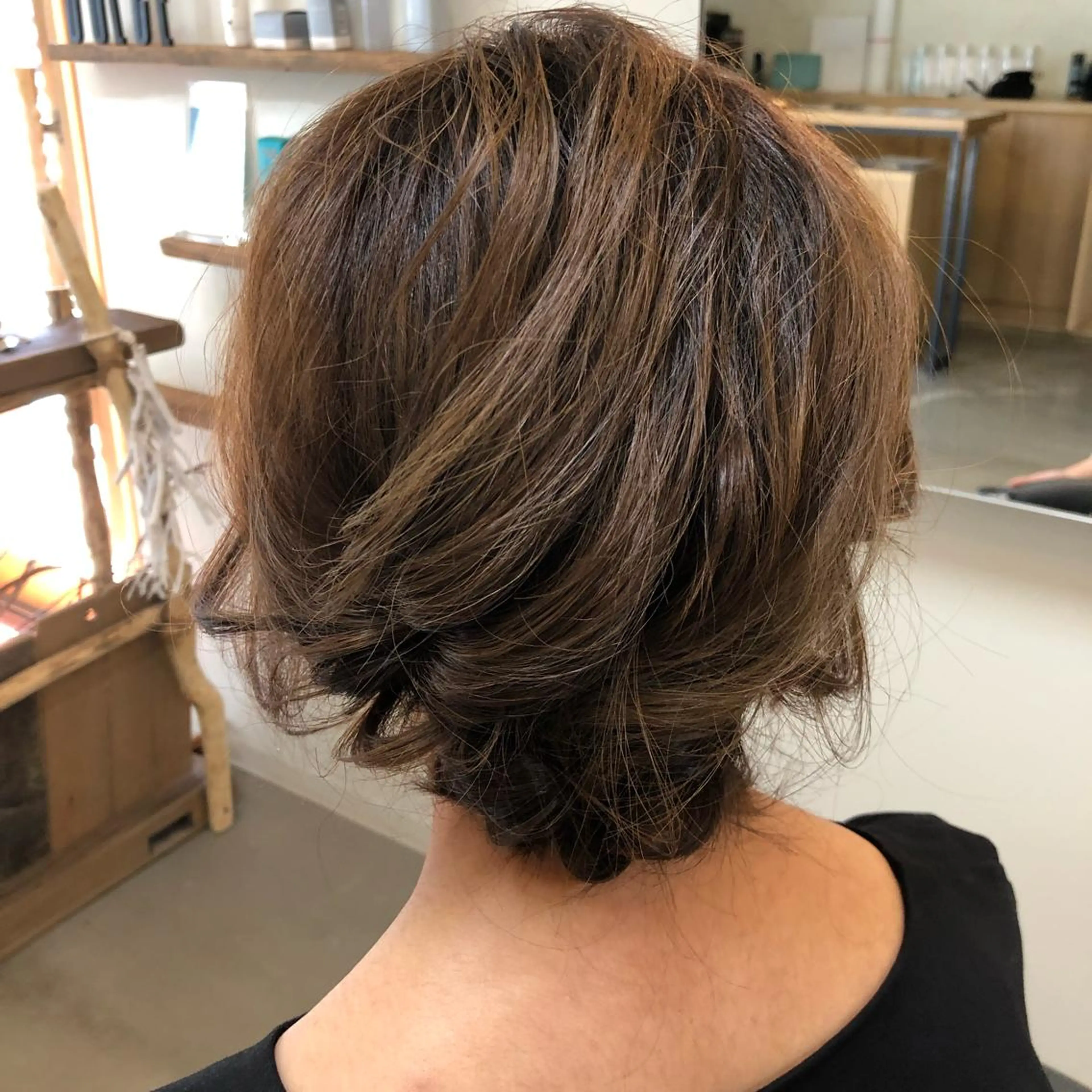 セミロング カラー ヘアアレンジ 石川 友美のその他イメージ