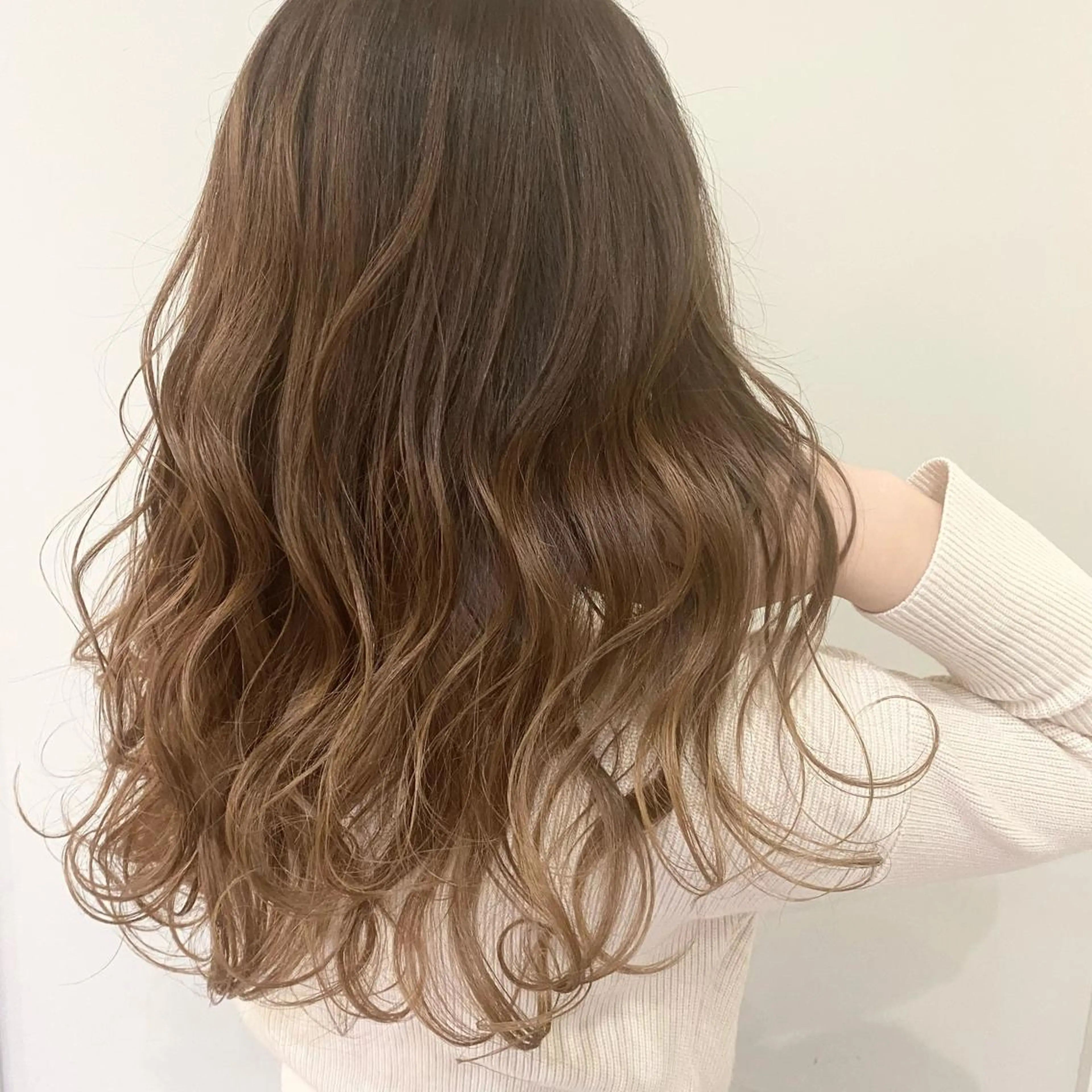 迷った時のとりあえずクーポン✂️💕カット+ジュエルカラー+クイックトリートメントの写真