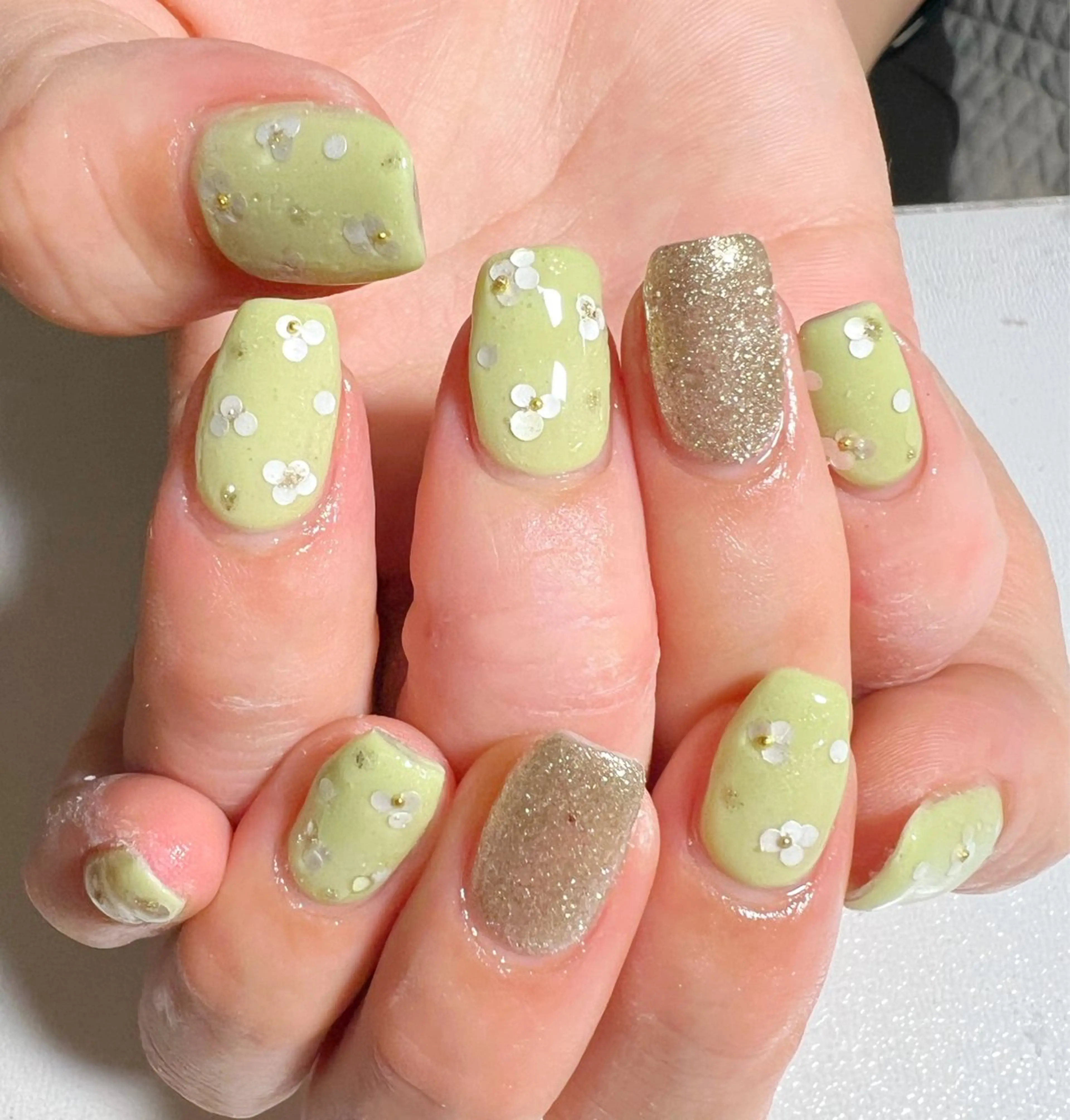 ネイル ピスタチオネイル 春ネイル ハンドネイル private salon mieのネイルデザイン