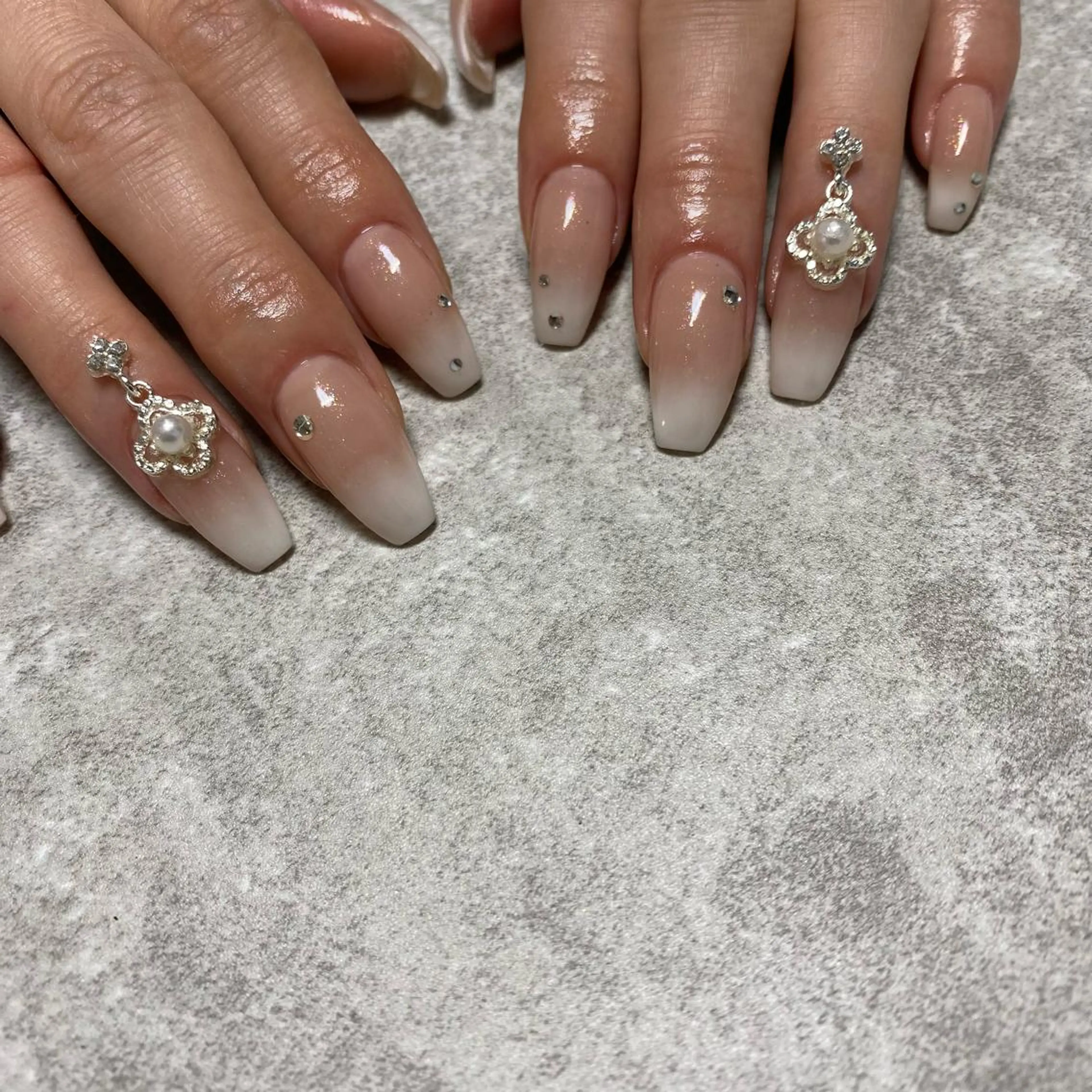 ネイル ハンドネイル nailsalon Cee【橿原市】のネイルデザイン