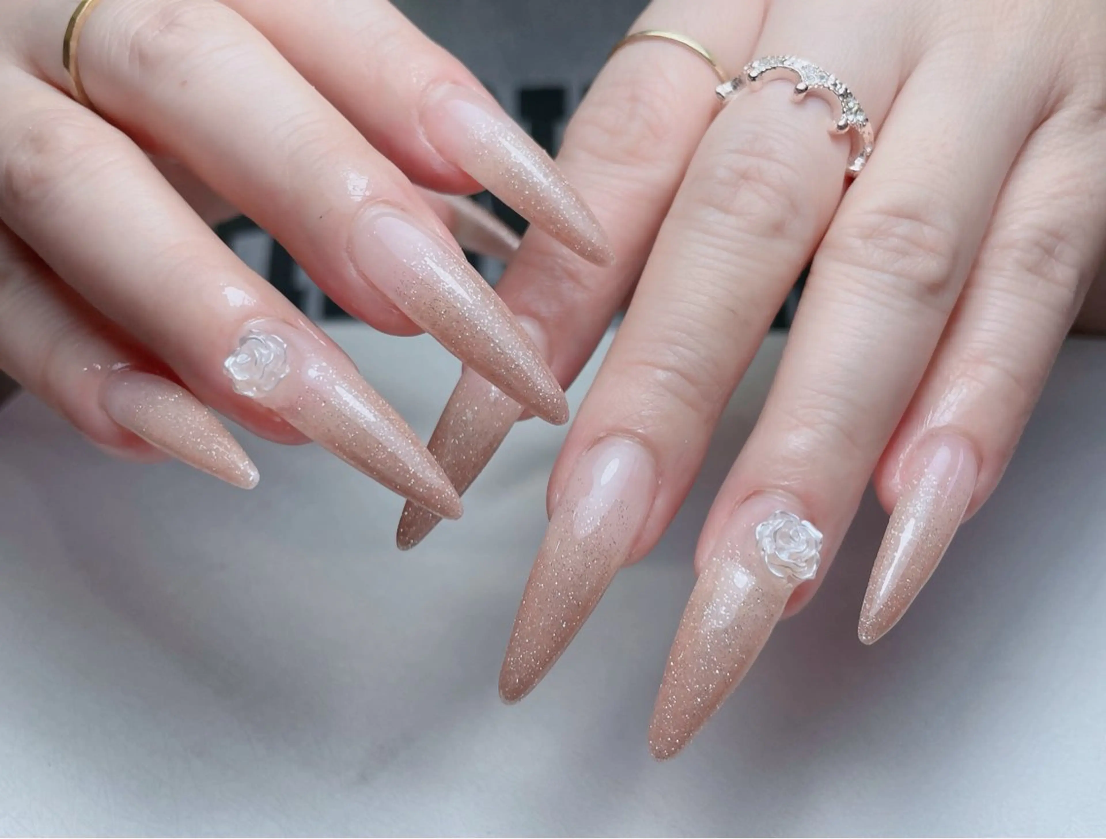 ネイル 長さ出し フットネイル フレンチネイル ジェルネイル ガラスフレンチ 中野駅から2分 MEO NAILのネイルデザイン