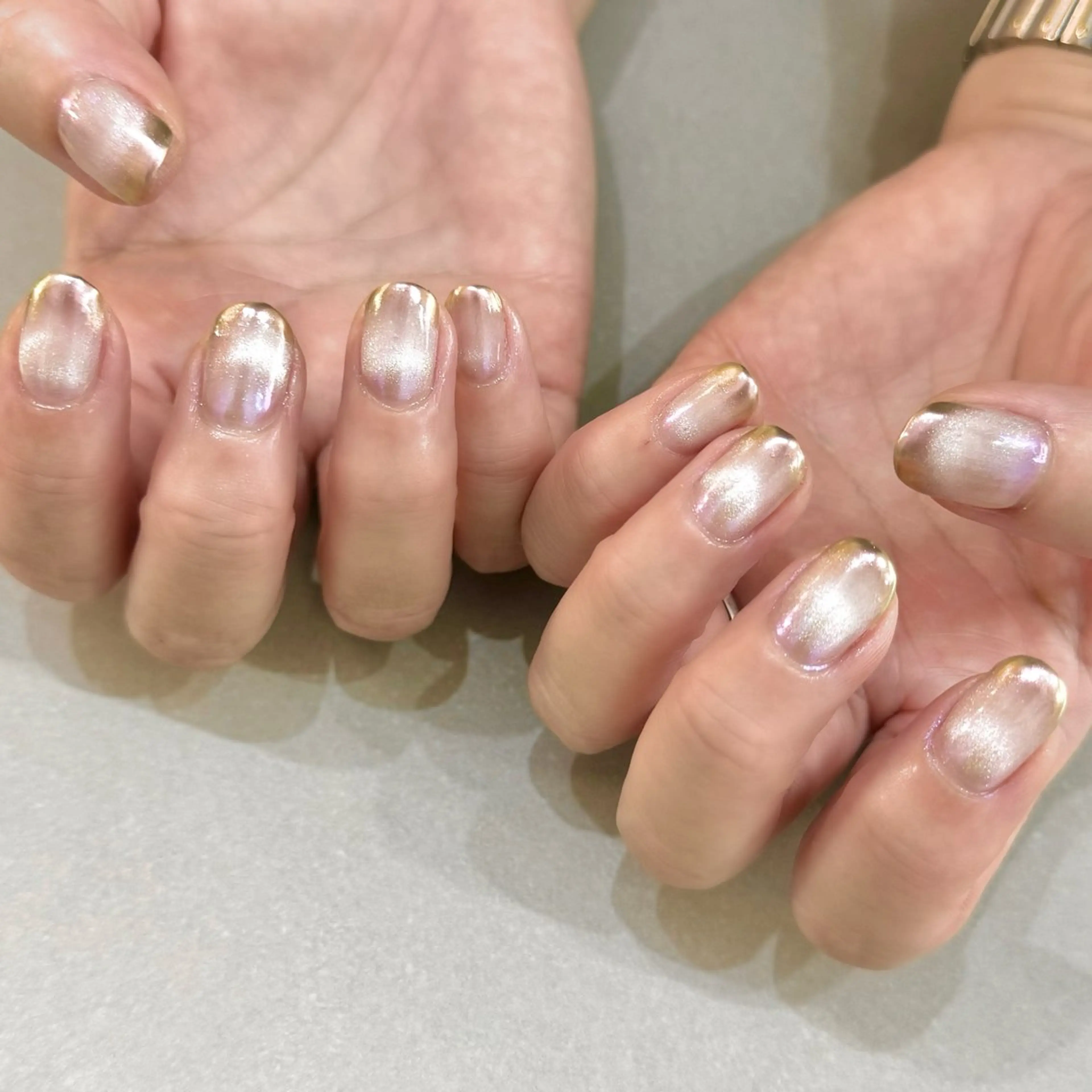 ネイル グラデーション マグネットネイル ミラーネイル ピンク ハンドネイル HARUKA ネイリスト福岡/薬院のネイルデザイン