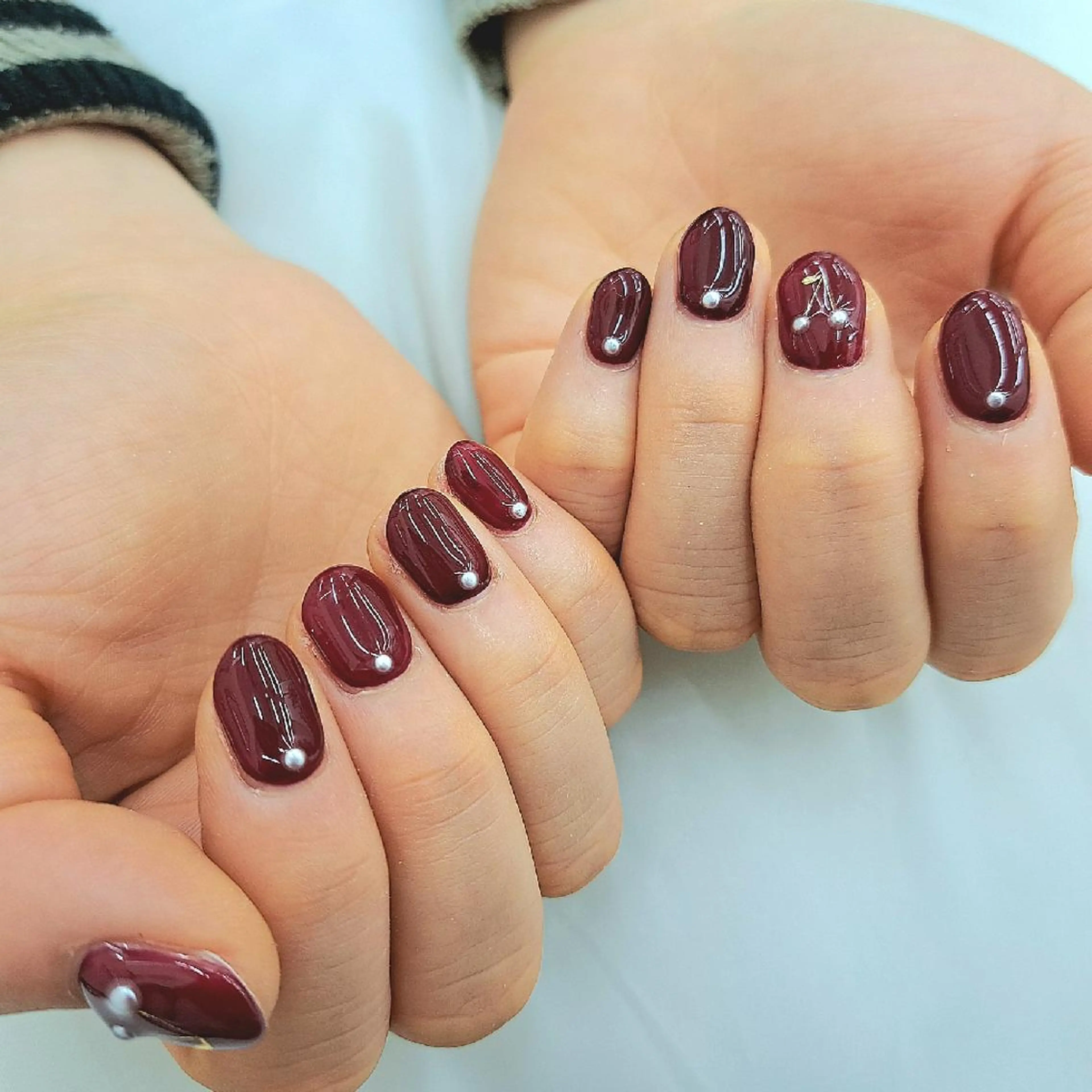 ネイル 赤色 ハンドネイル Bianca八王子 まえさだのネイルデザイン