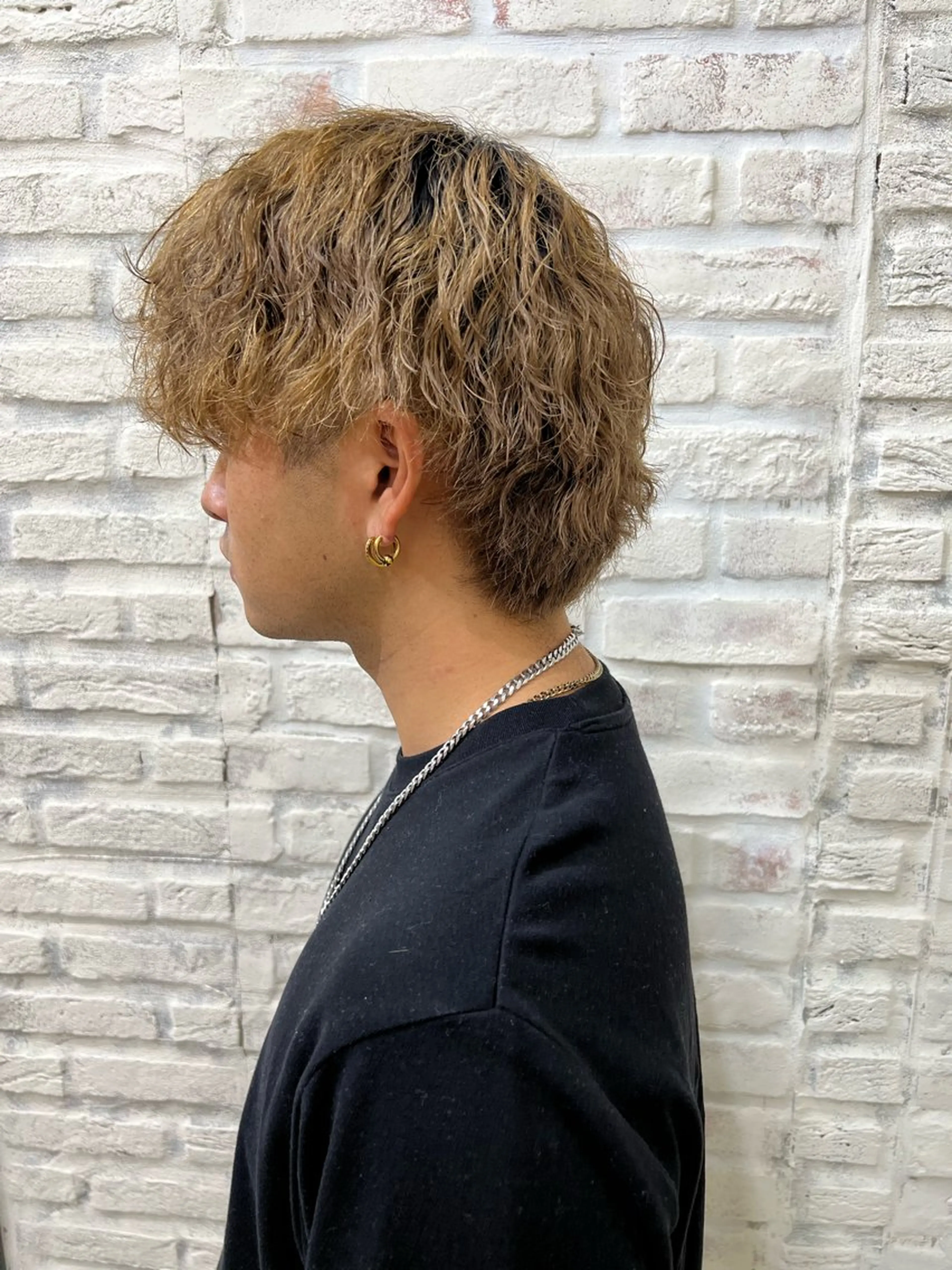 メンズ メンズブリーチ メンズパーマ カット パーマ ユナイテッドビューティー金沢所属・池本 勇大のヘアスタイル