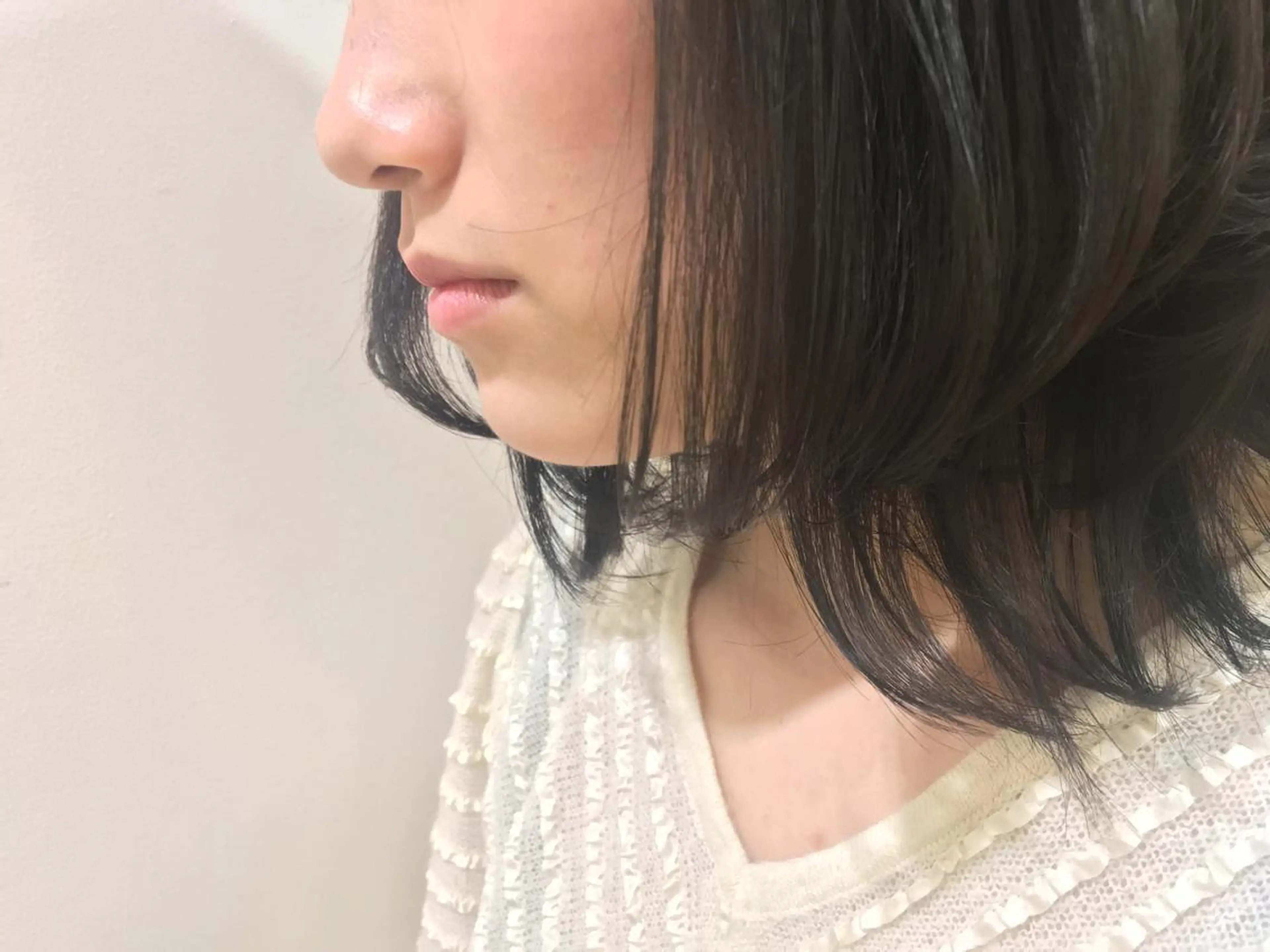 ミディアム カラー 丸山 亜加理のヘアスタイル