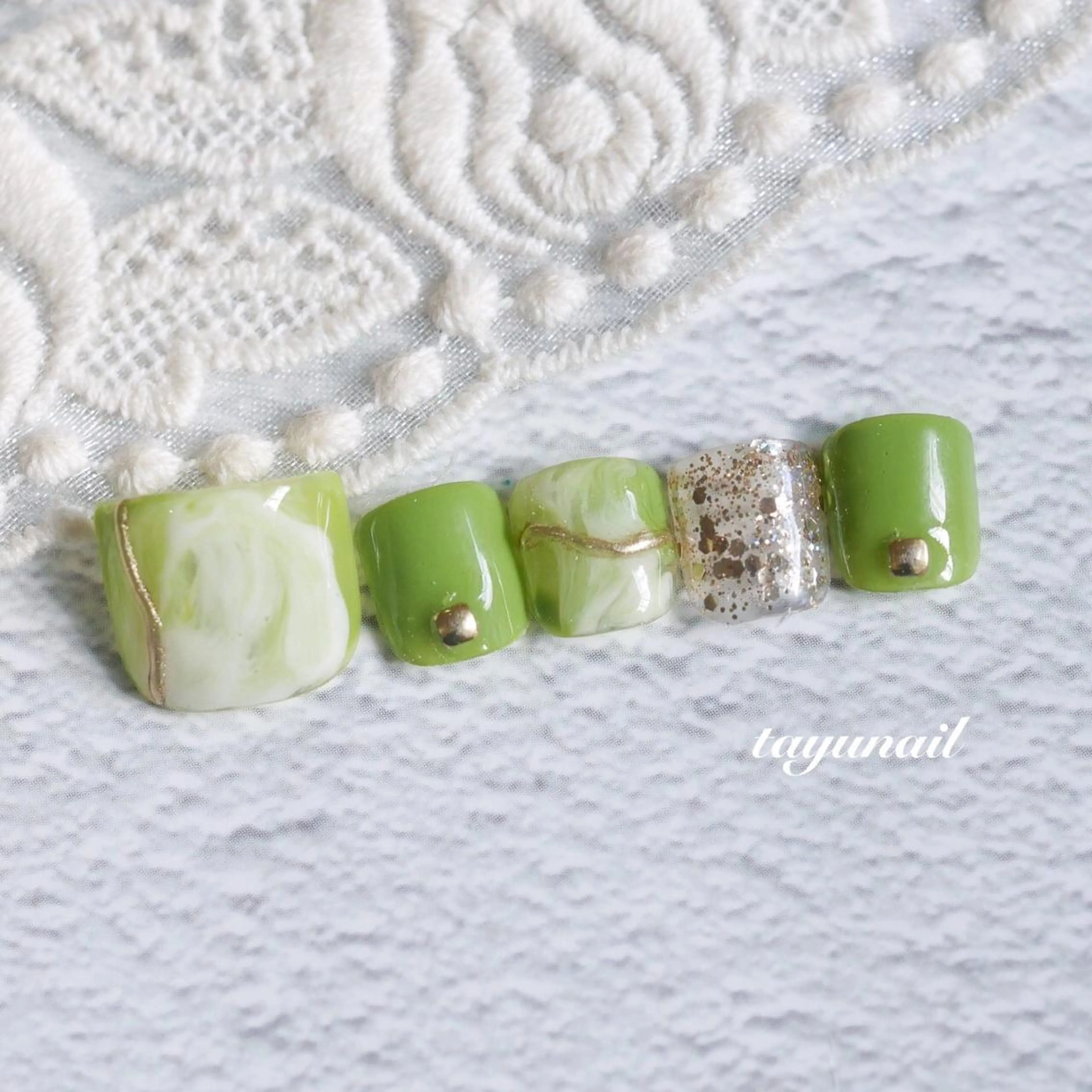 ネイル アートネイル フットネイル ジェルネイル ニュアンスネイル ワンカラーネイル フットネイル ネイルサロン 【たゆnail】のネイルデザイン