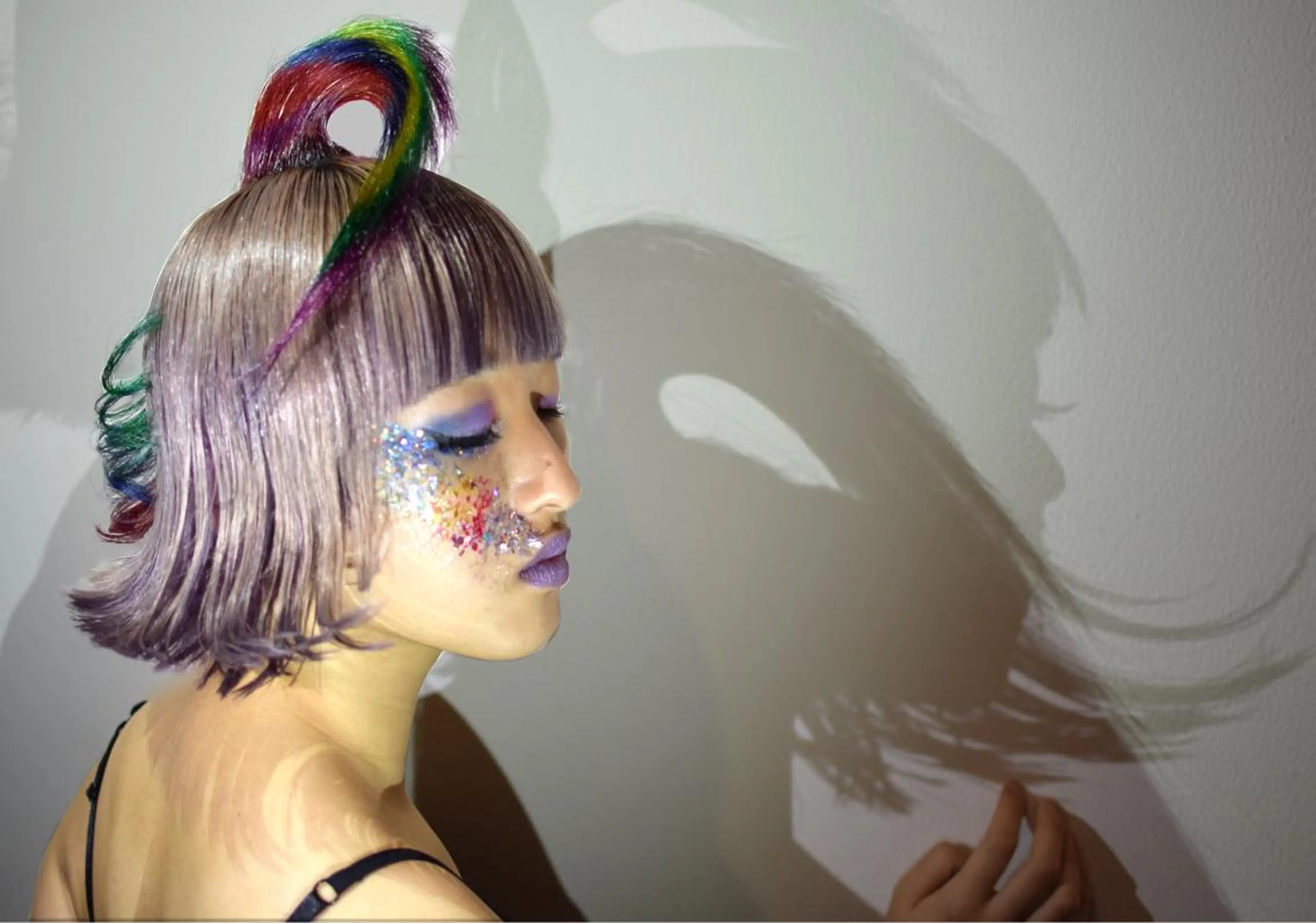 カラー 似合わせ/ブリーチ カラー.岡田友仁のヘアスタイル