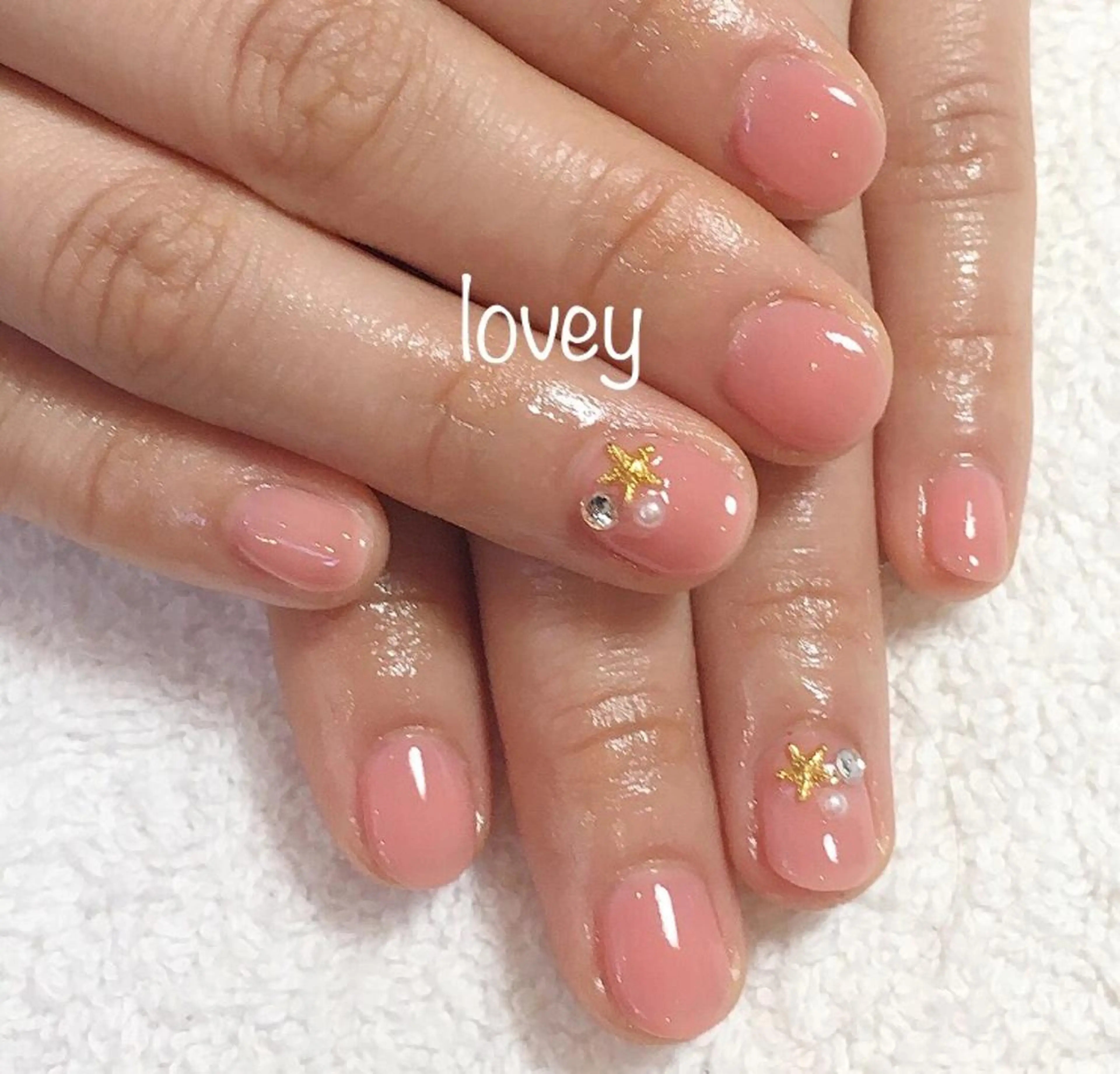 ネイル プライベートサロン loveyのネイルデザイン