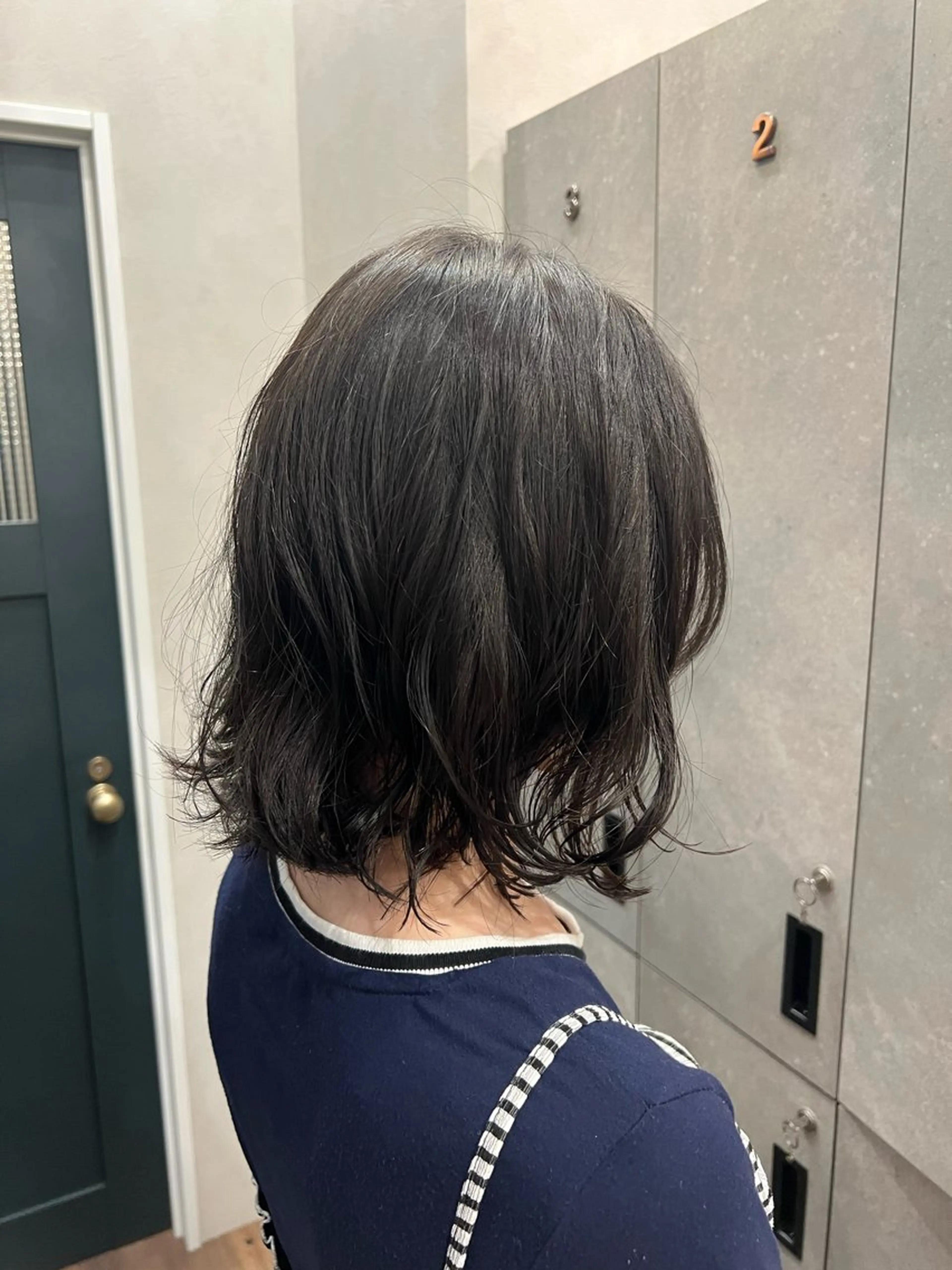 ミディアム 透明感カラー/ベージ ュ/HIKARU🌿のヘアスタイル