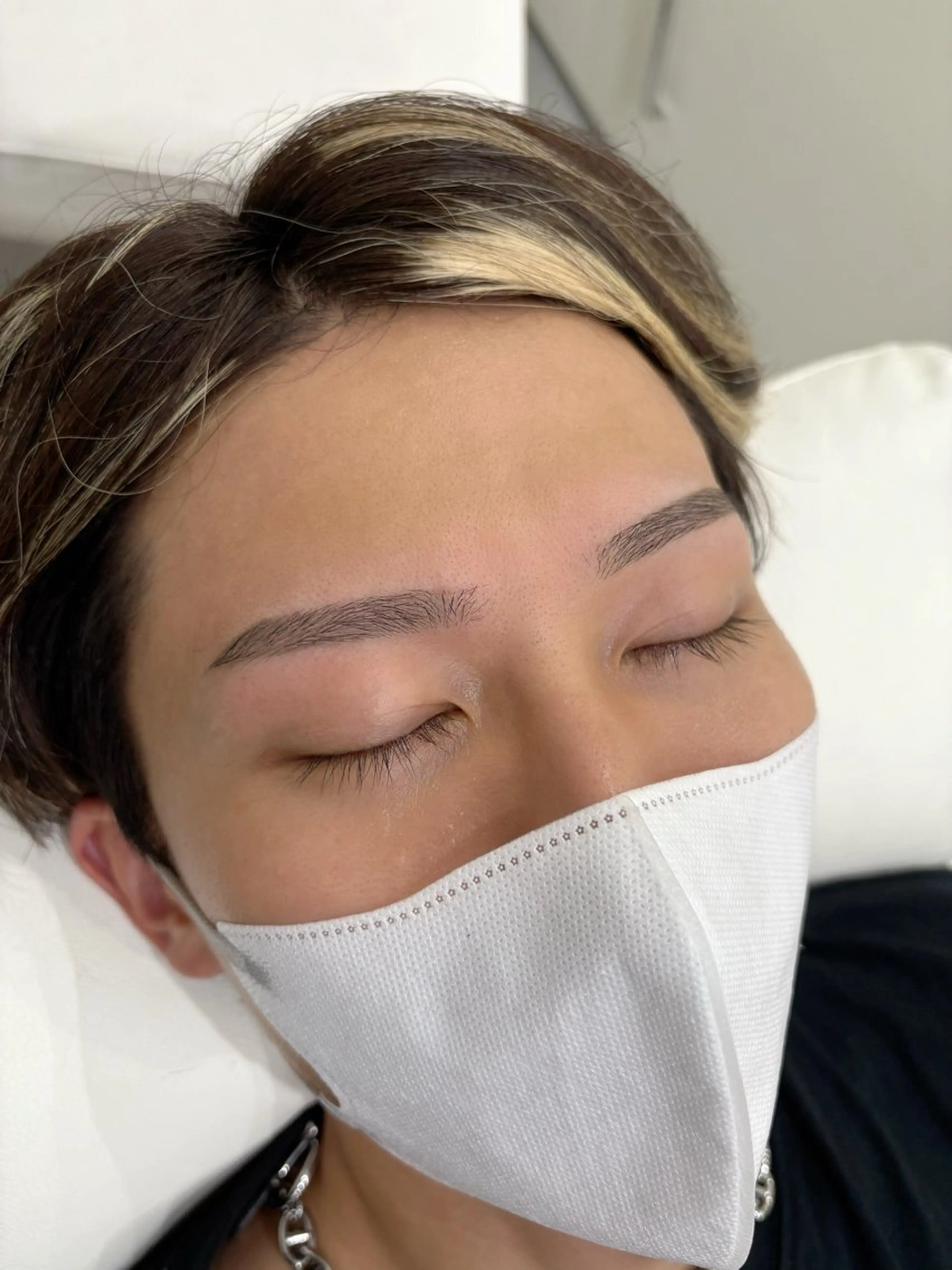 メンズ アイブロウ アイブロウサロン 🫧AMIの眉毛・アイブロウイメージ