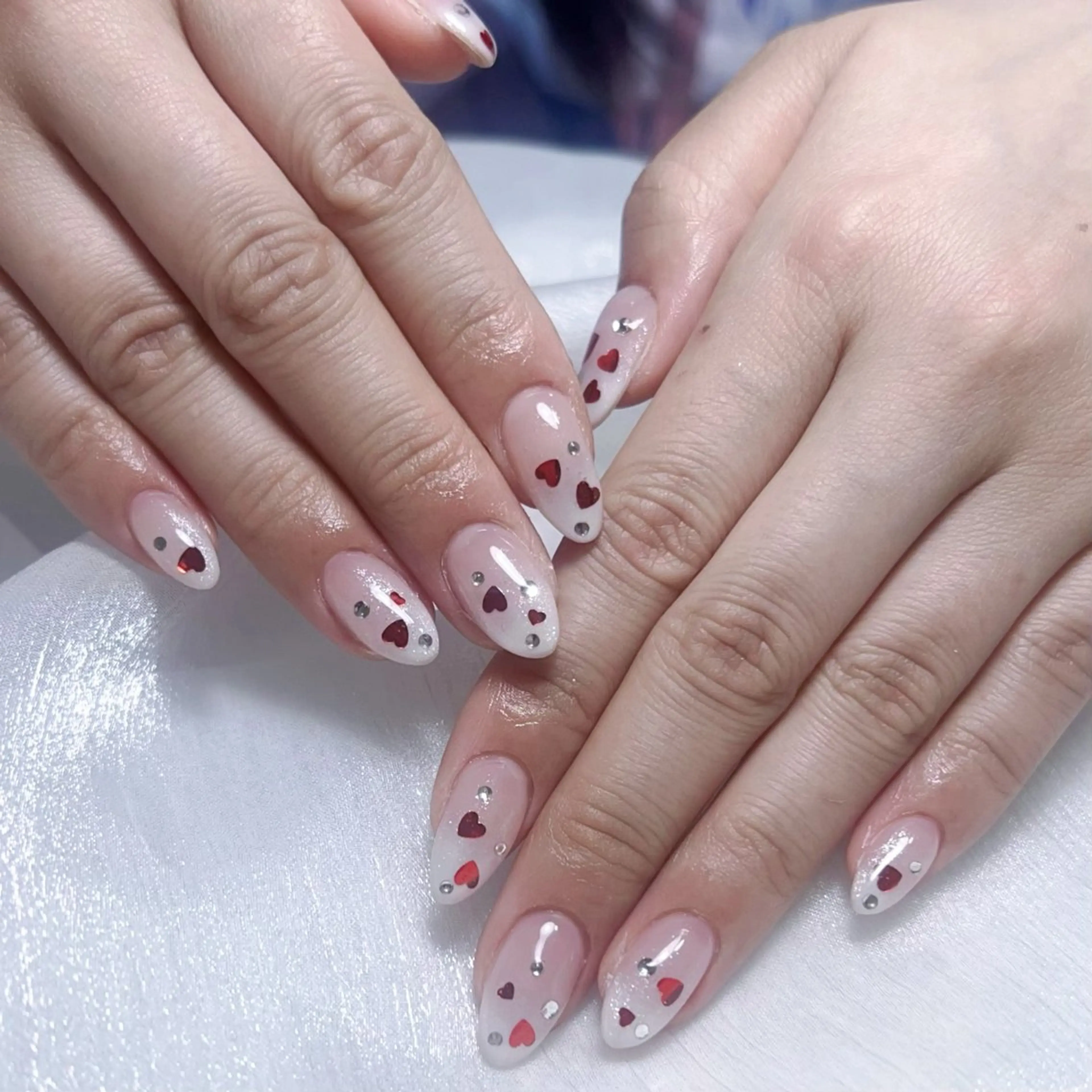 メンズ ネイル メンズ韓国風 アートネイル オーロラネイル ガーリー キラキラネイル ハンドネイル Nail salon 木にいるのネイルデザイン