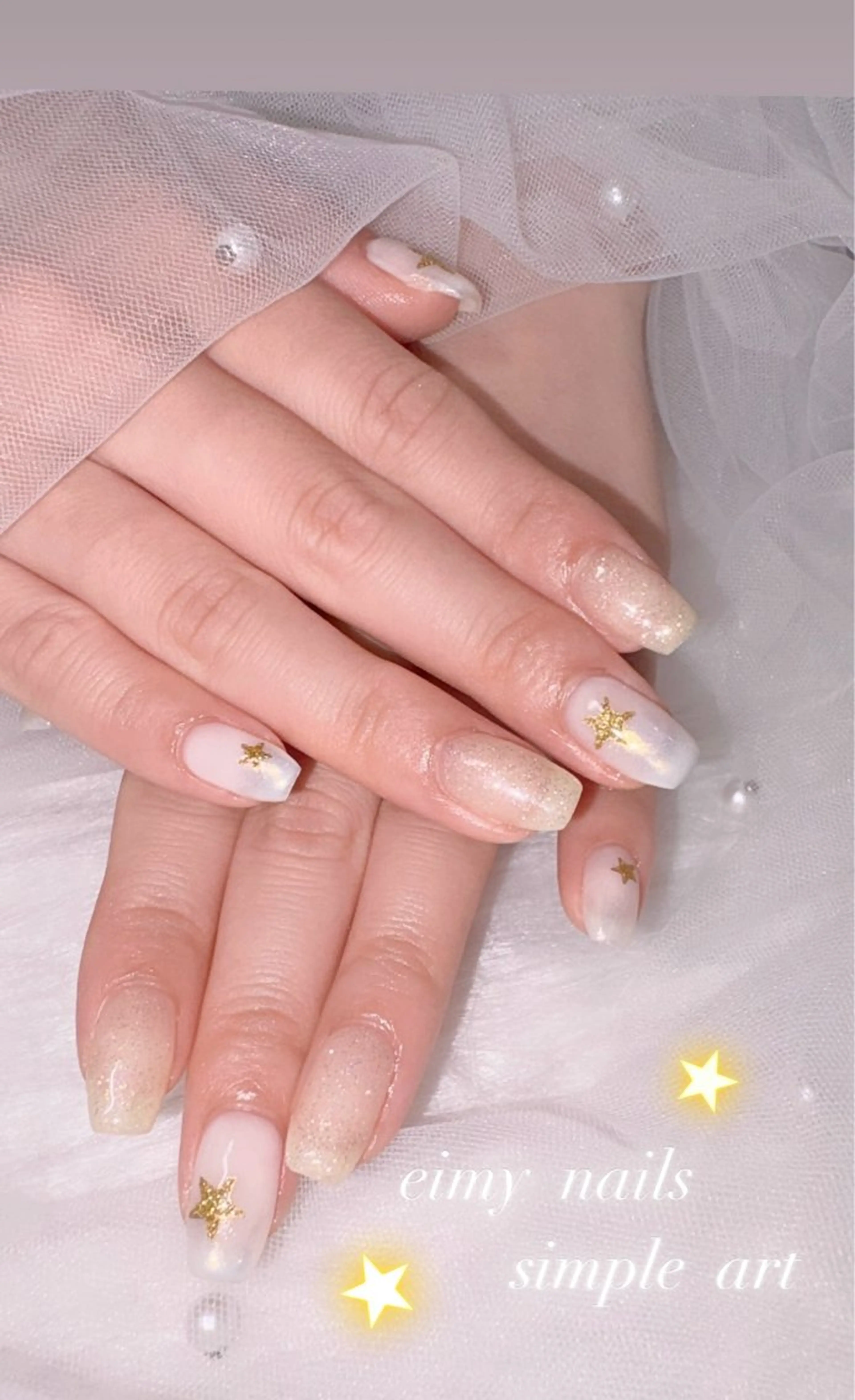 ネイル オーロラネイル ゴールド グラデーション ラメ(グリッター) ワンカラーネイル ハンドネイル eimy nails♡のネイルデザイン