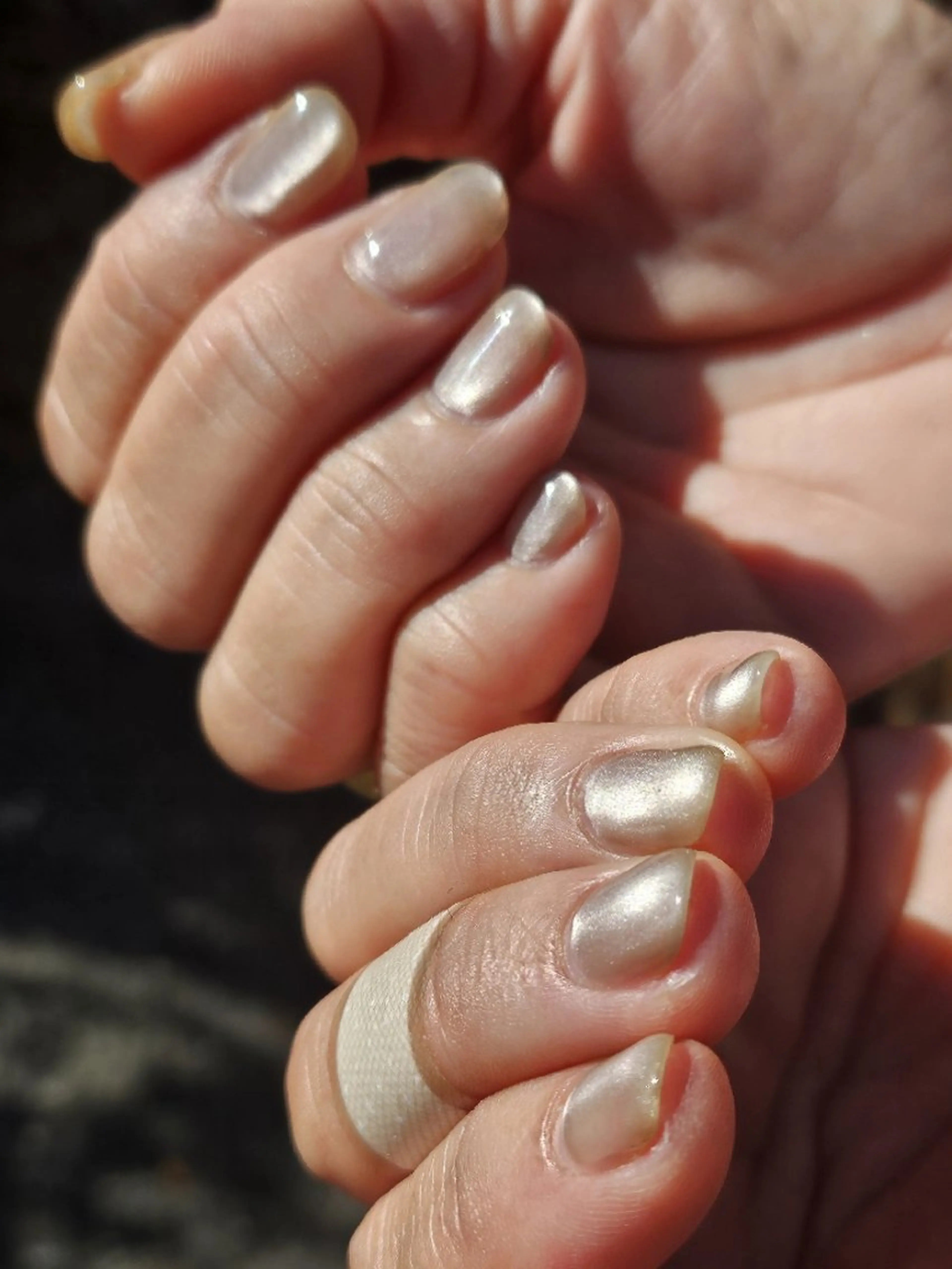 ネイル マグネットネイル emust.nail   のネイルデザイン