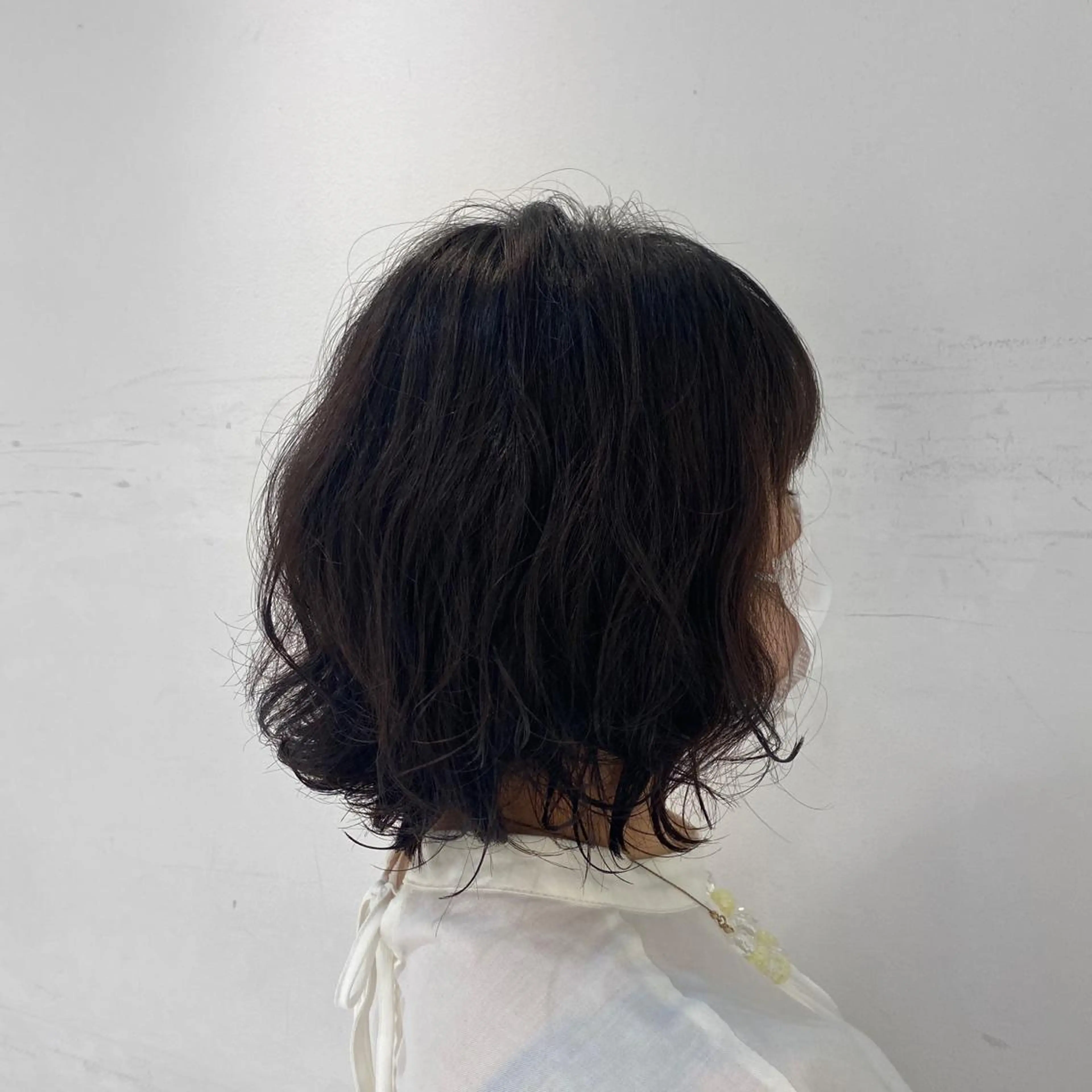 ミディアム 小川 愛美のヘアスタイル