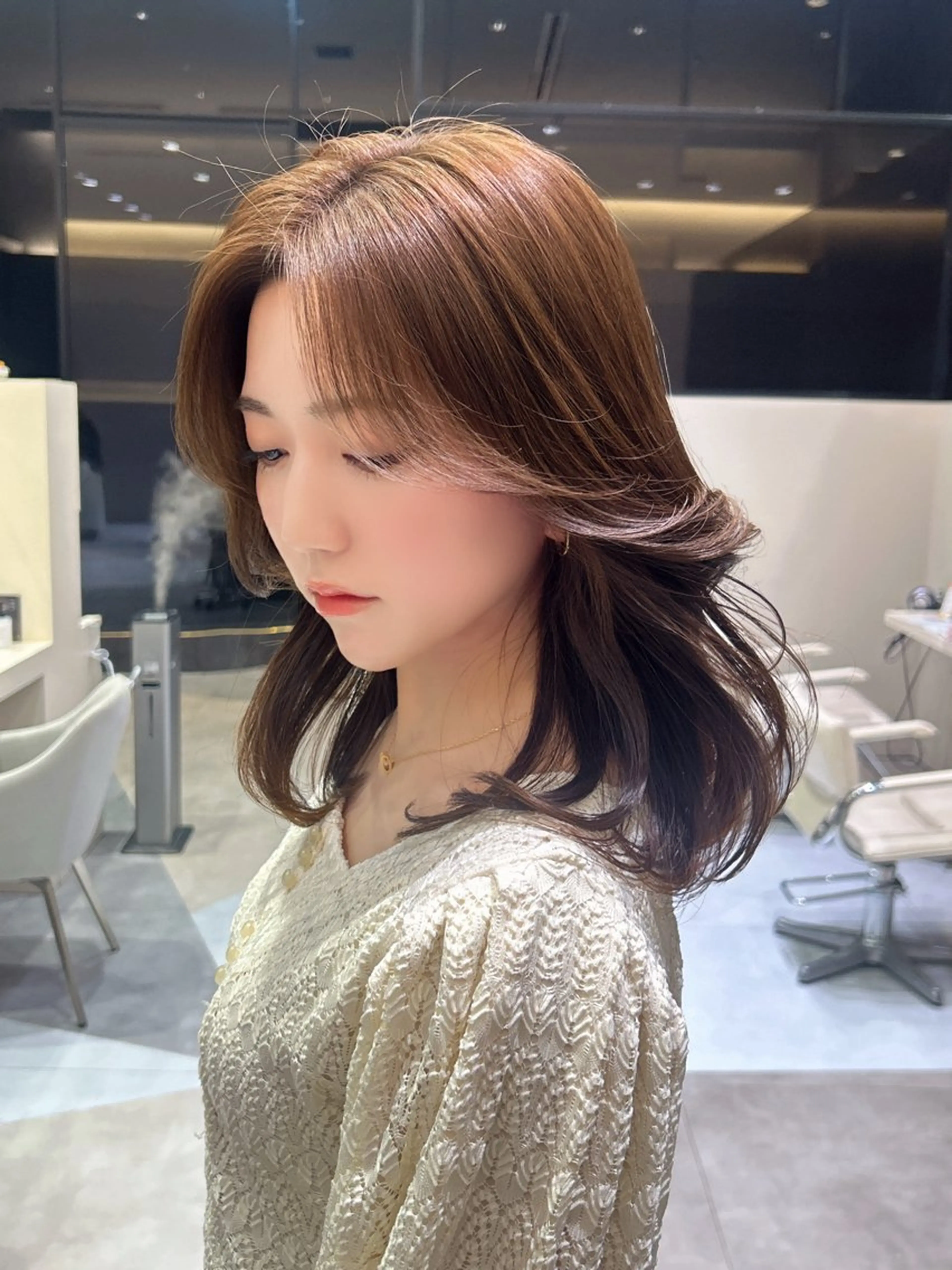 ミディアム カラー レイヤーカット/ ダブルカラー/たくみのヘアスタイル