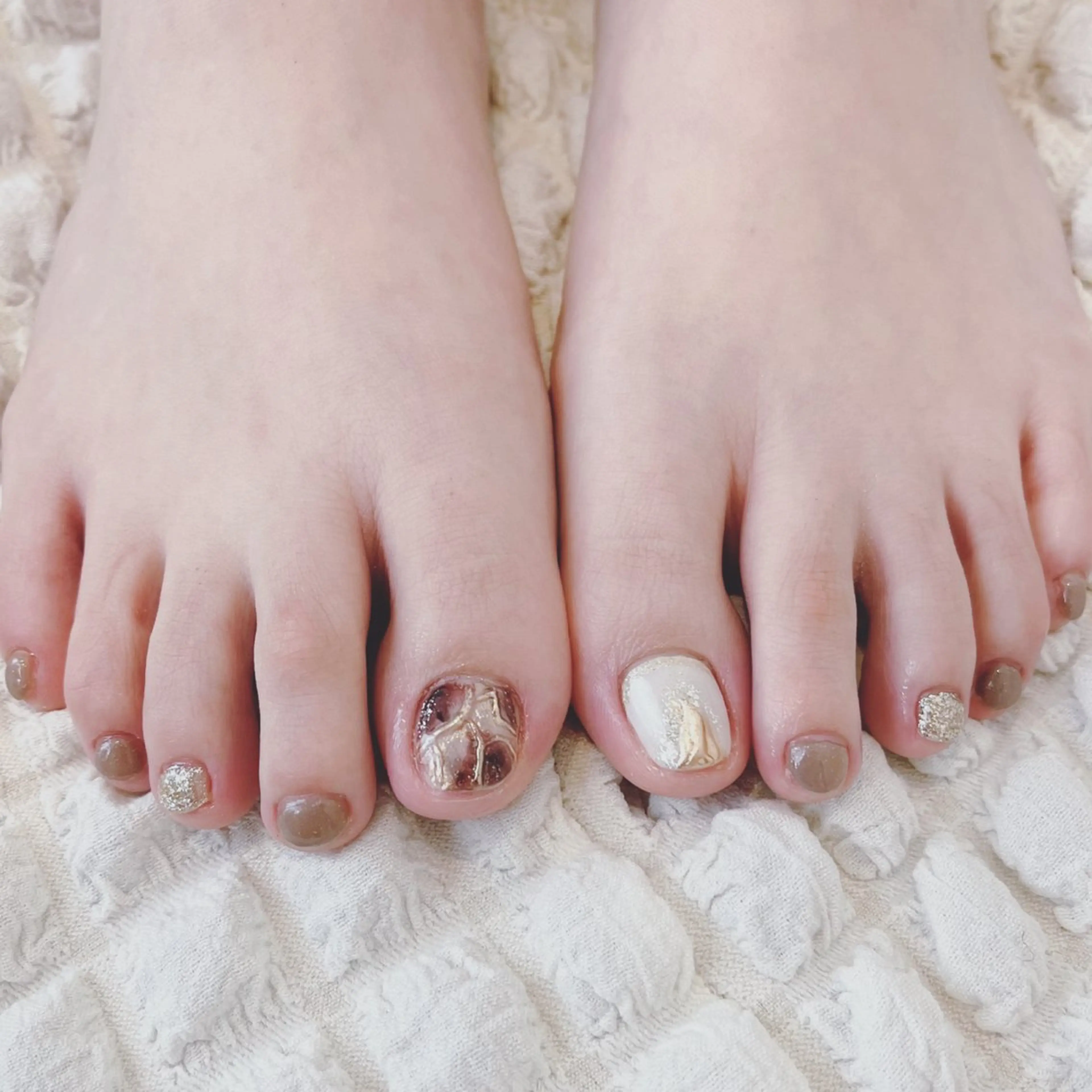 ネイル フットネイル ミラーネイル ニュアンスネイル フットネイル salon. Pualaのネイルデザイン