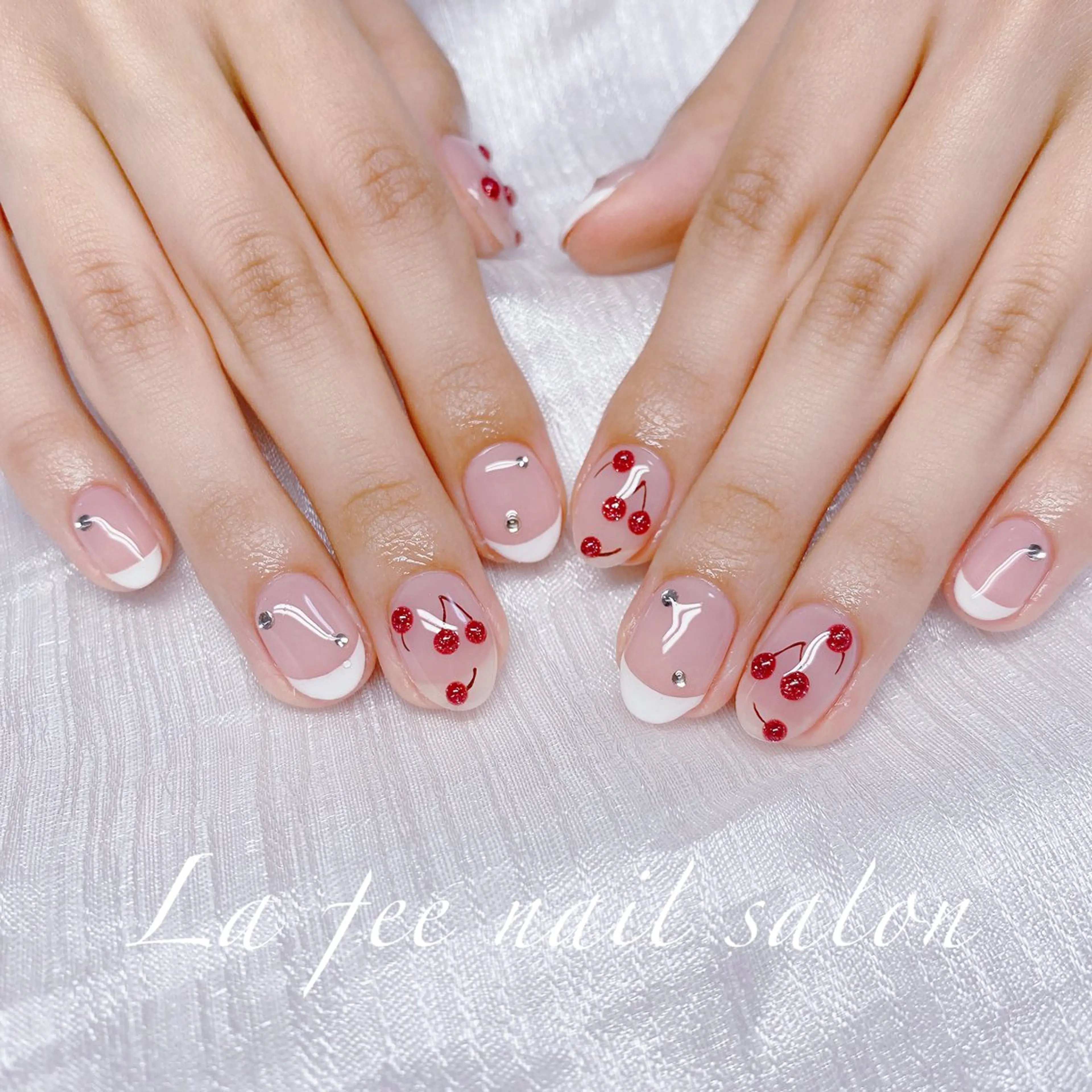 ネイル ハンドネイル ハンドケア La feeのネイルデザイン
