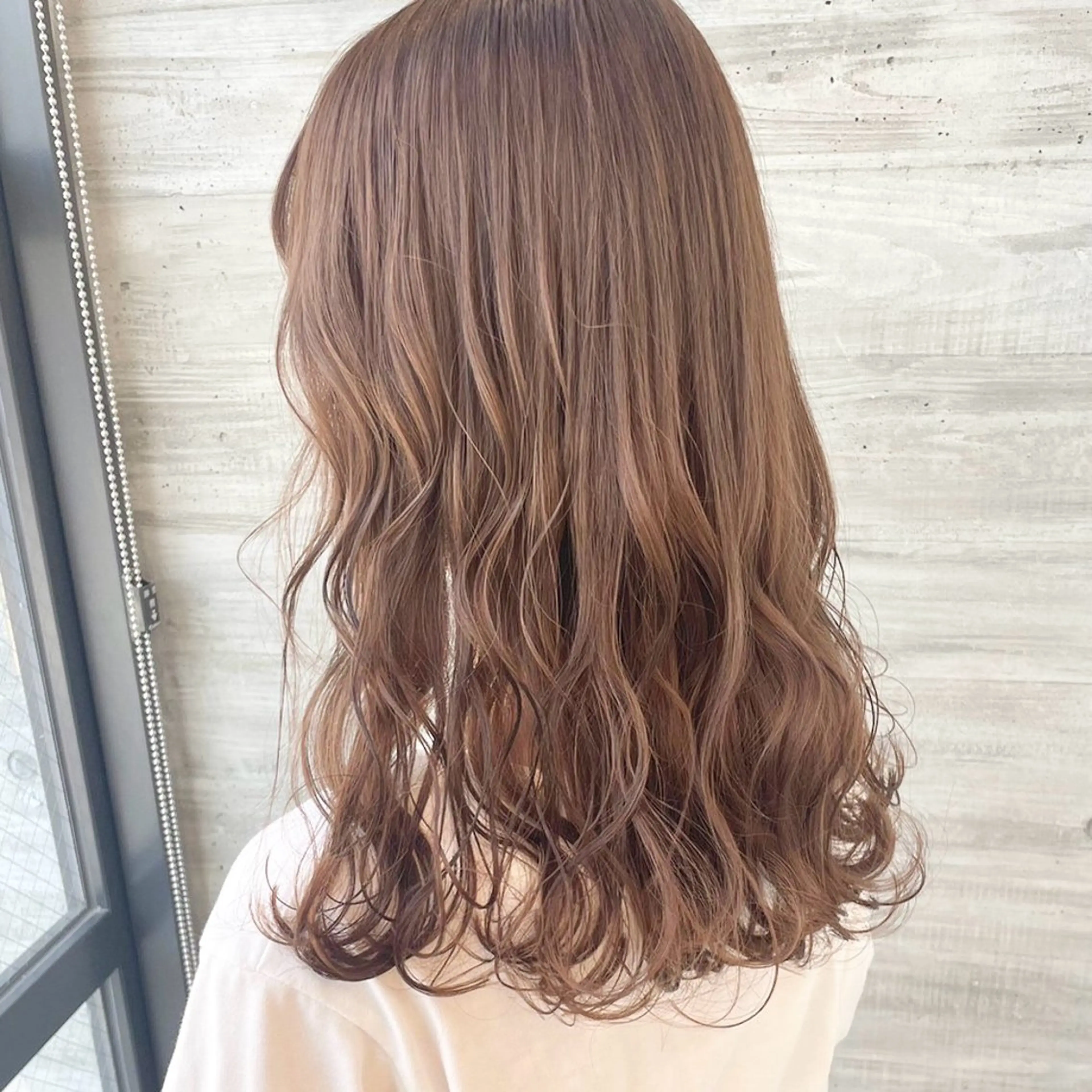 セミロング カラー ヘアカラー ParveMix￤ 大賀さつき🍨🤍のヘアスタイル