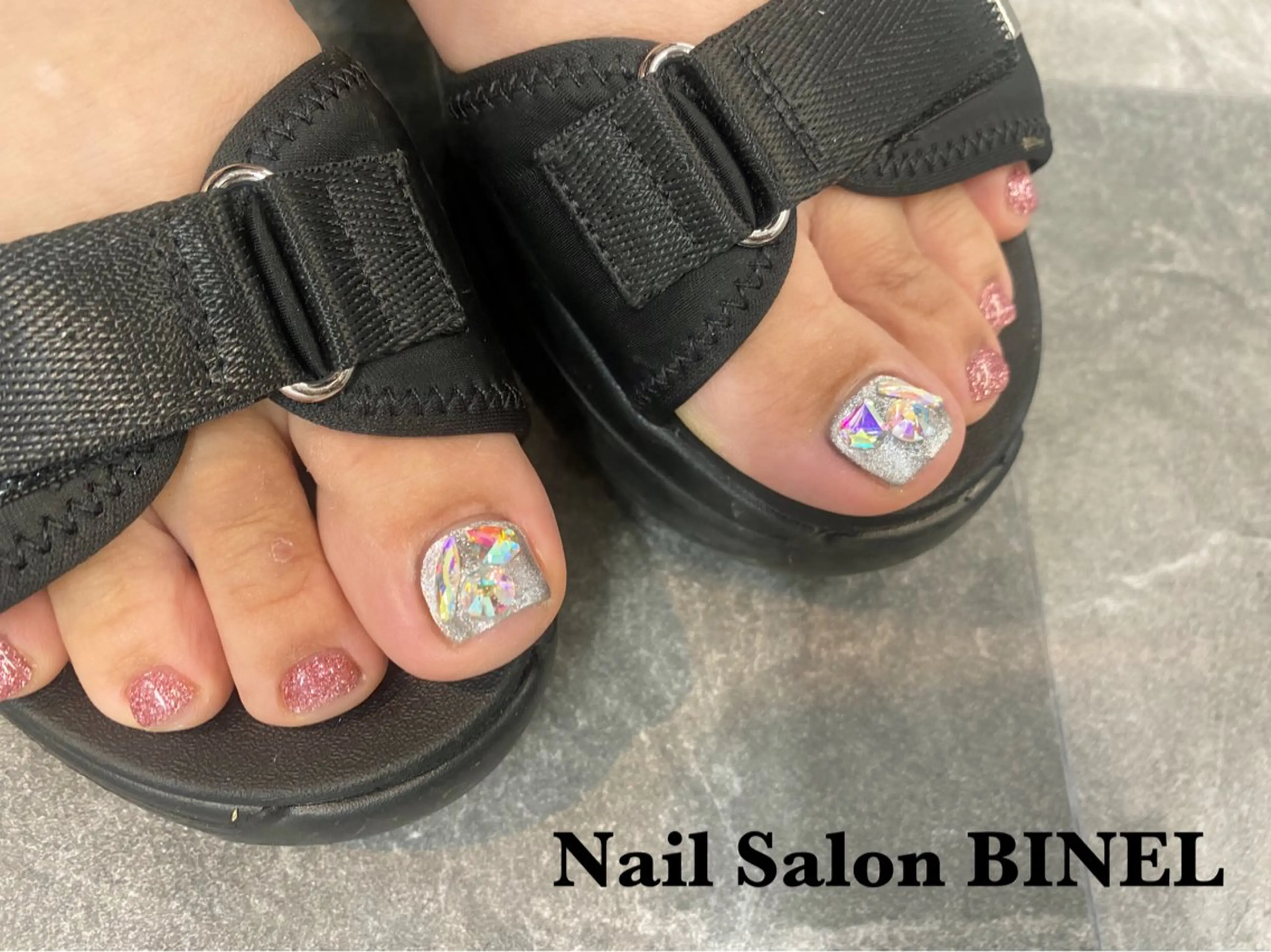 ネイル フットネイル H. Yuukaのネイルデザイン