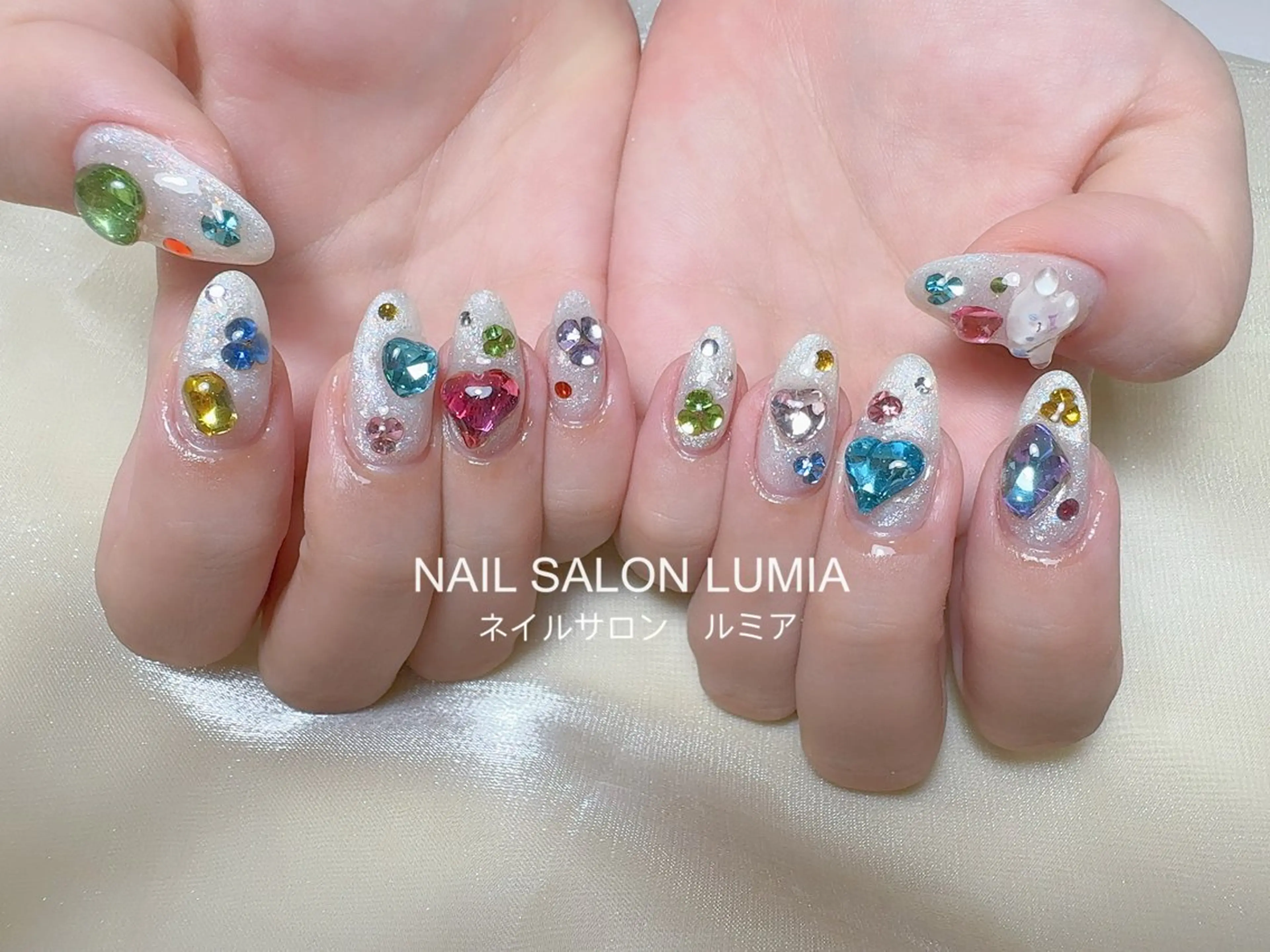 ネイル ハンドネイル ネイルサロン ルミア Lumia 店長のネイルデザイン