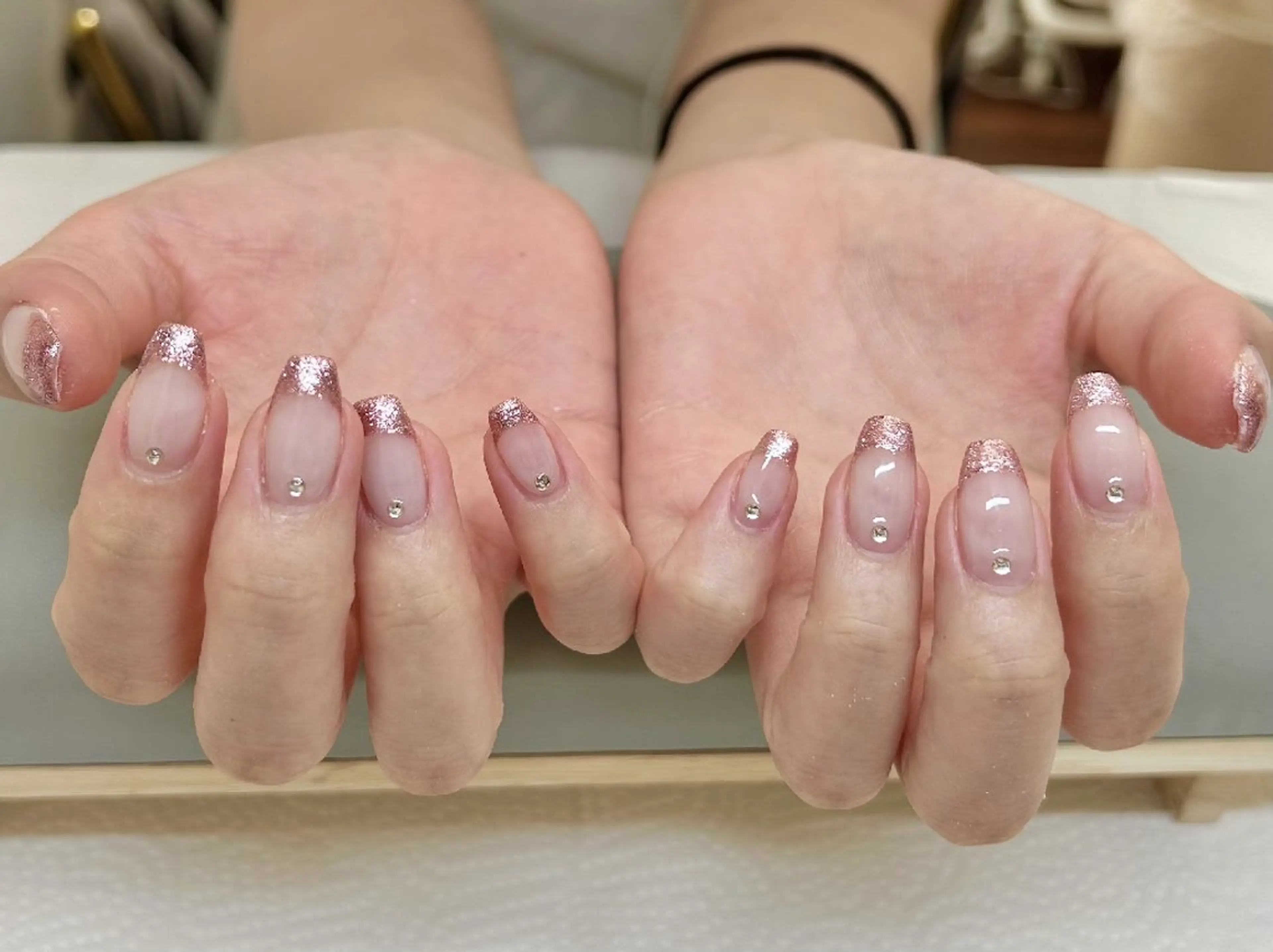 ネイル フットネイル フレンチネイル ジェルネイル ガラスフレンチ 韓国ネイル ハンドネイル ハンドケア The Nail 新大久保店のその他イメージ