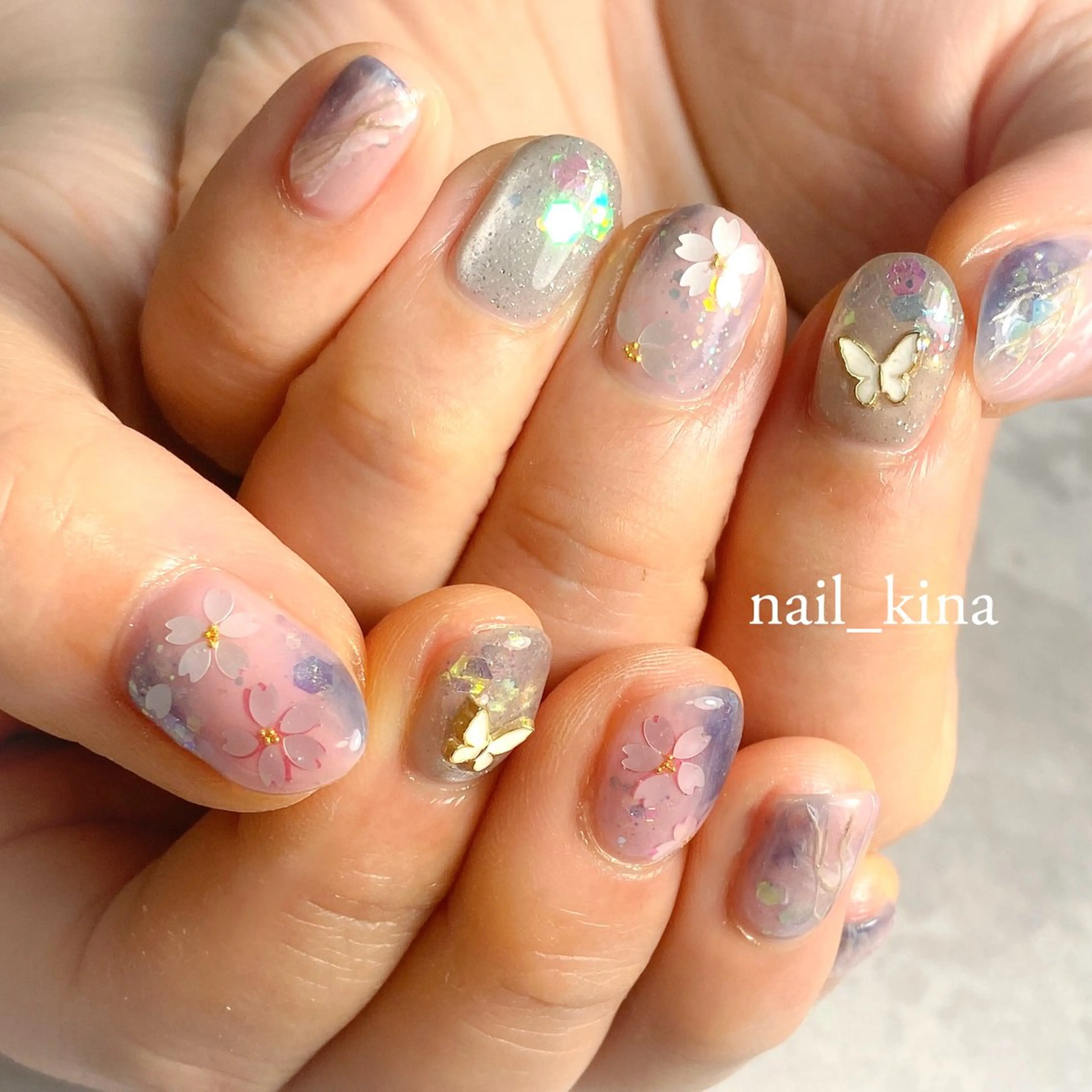 ネイル 桜ネイル ミラーネイル ピンク 春ネイル nail_ kinaのネイルデザイン