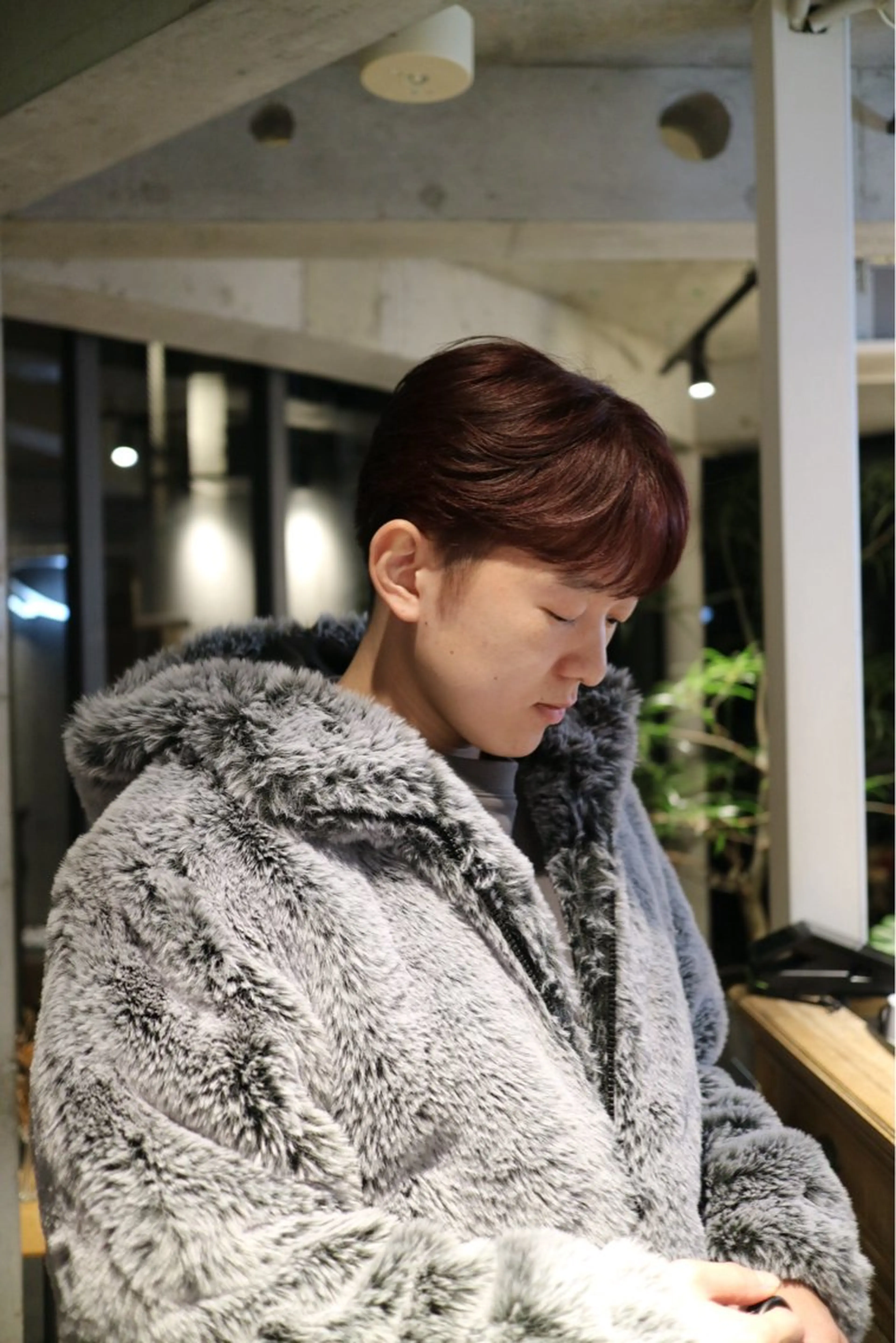 ショート カラー メンズ ブラウンカラー レッドカラー レッドブラウン ショート/コテ巻き風 kanohaのヘアスタイル