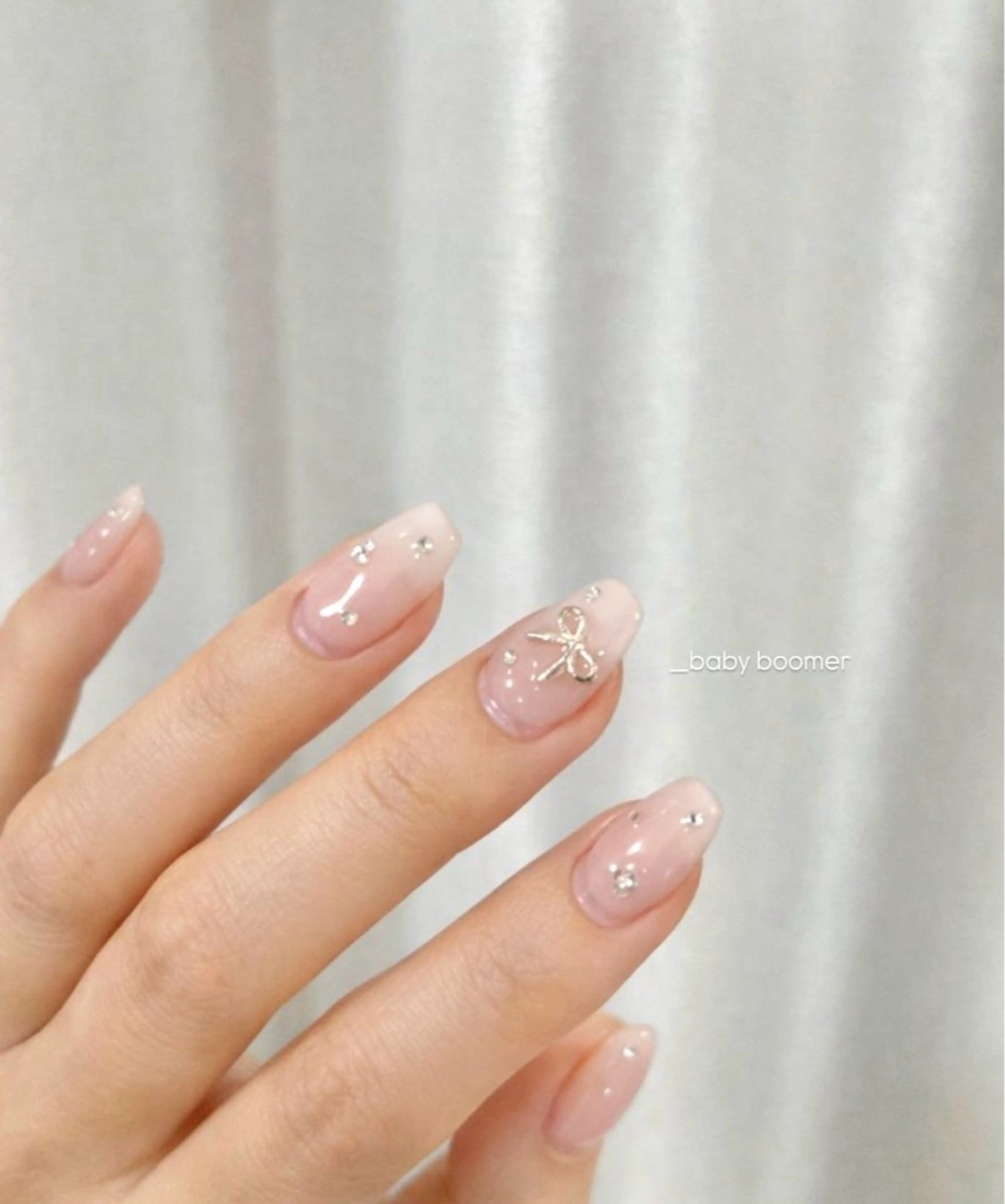 ネイル 韓国ネイル リボン ワンホンネイル KANA  ︎︎のネイルデザイン