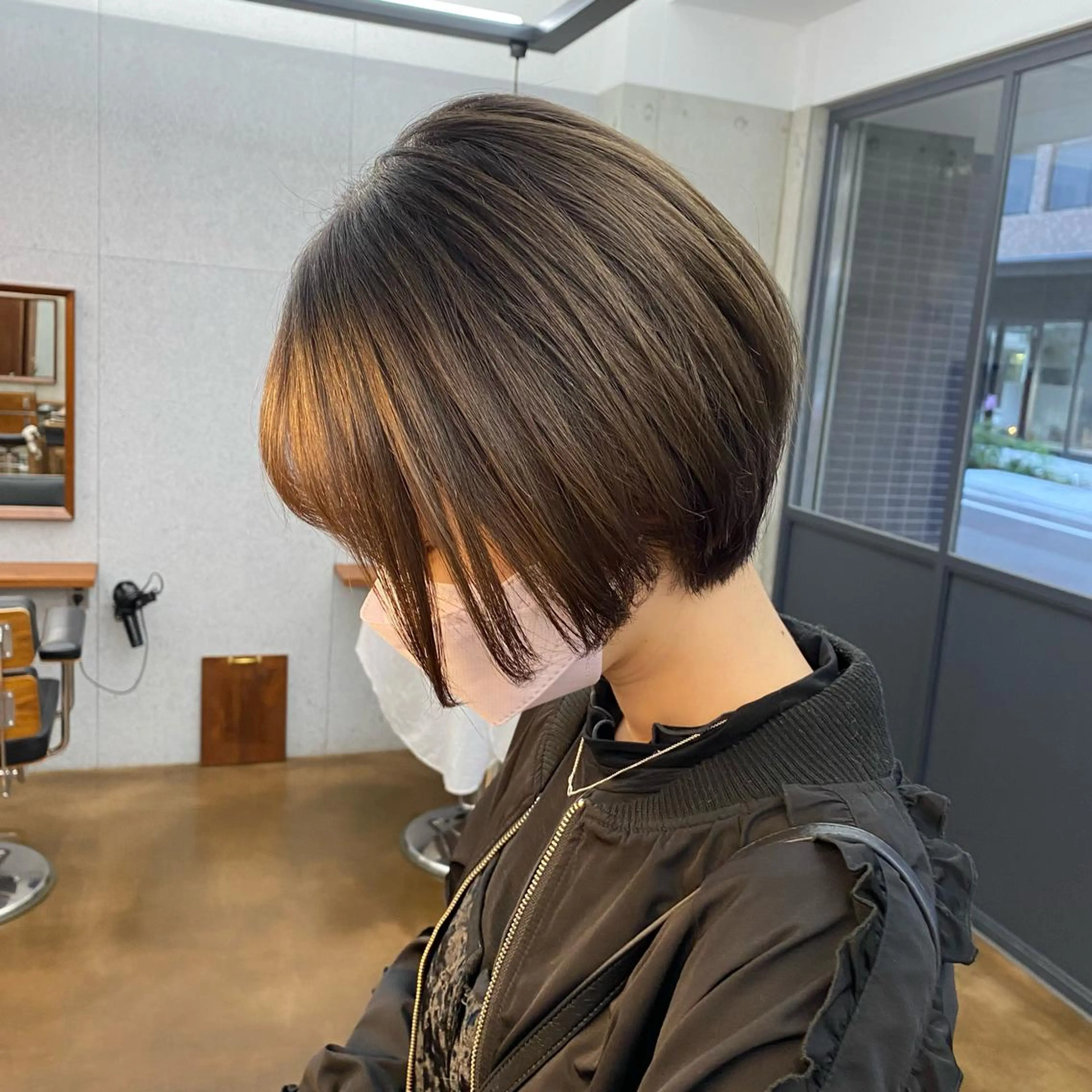 ショート カラー ハイトーン/デザイン hirokiのヘアスタイル