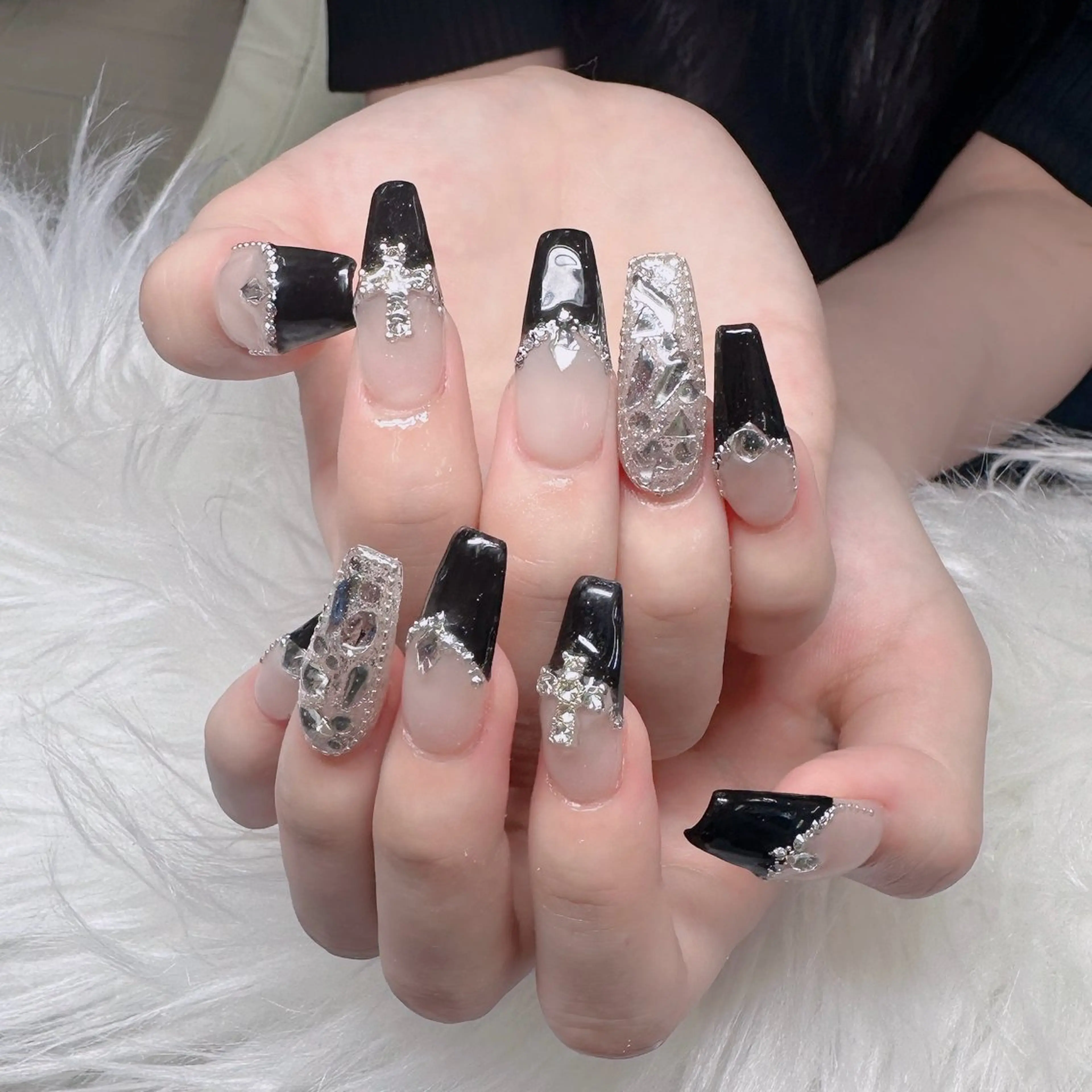 ネイル ロングネイル マグネットネイル リボン 夏ネイル スーパーロングネイル ハンドネイル Hani Nail XUKAのネイルデザイン