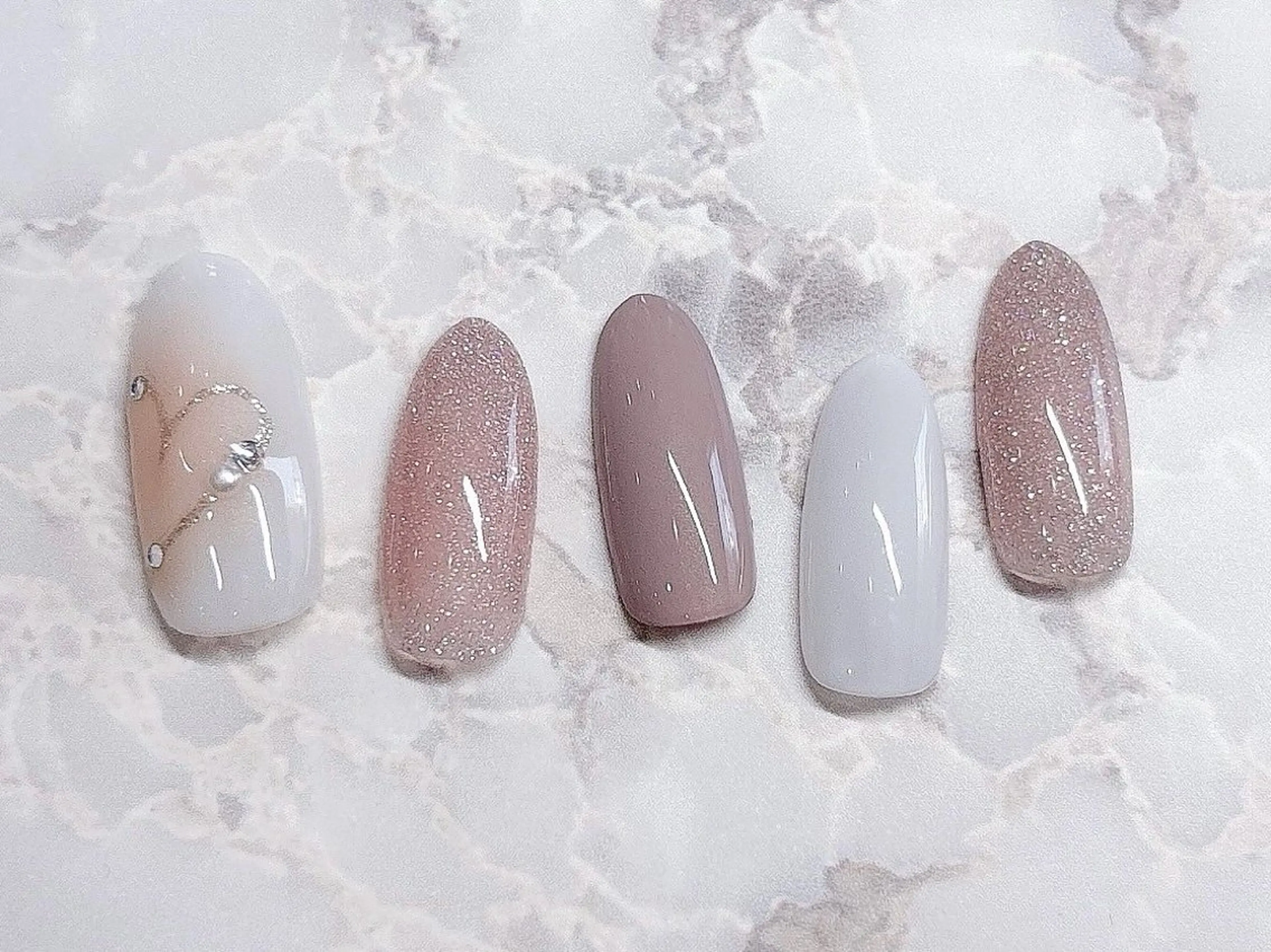 ネイル 岩﨑 香寿江のネイルデザイン