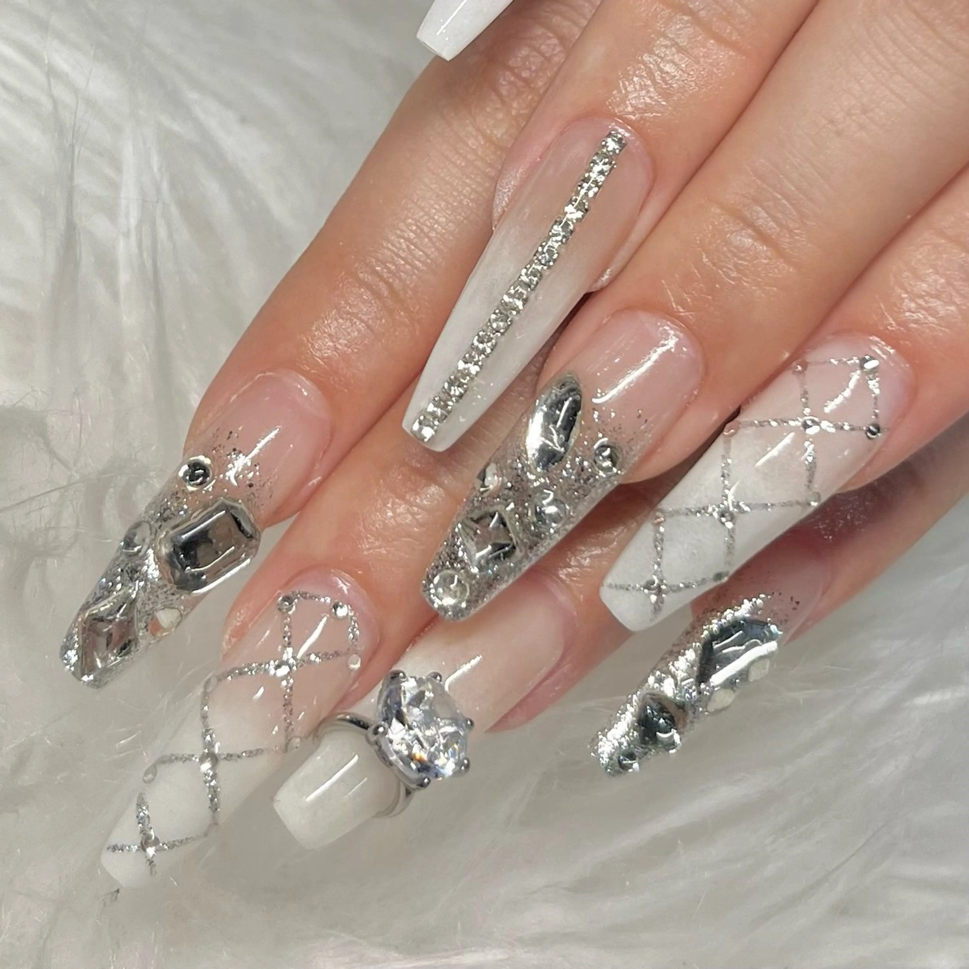 ネイル WINK DOLL 🌹MARIのネイルデザイン