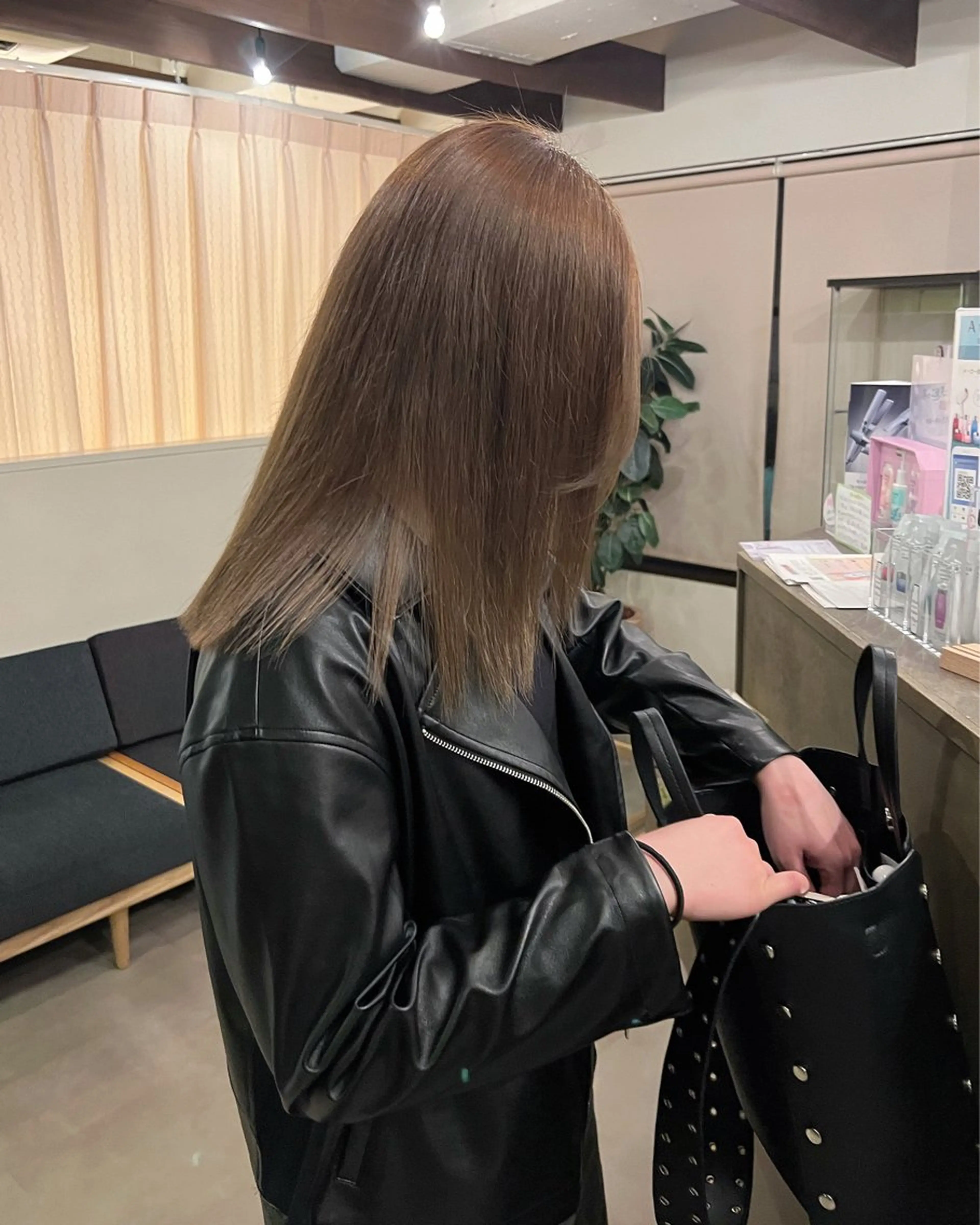 セミロング カラー KNACK/天王寺 美容室/レイヤーのヘアスタイル