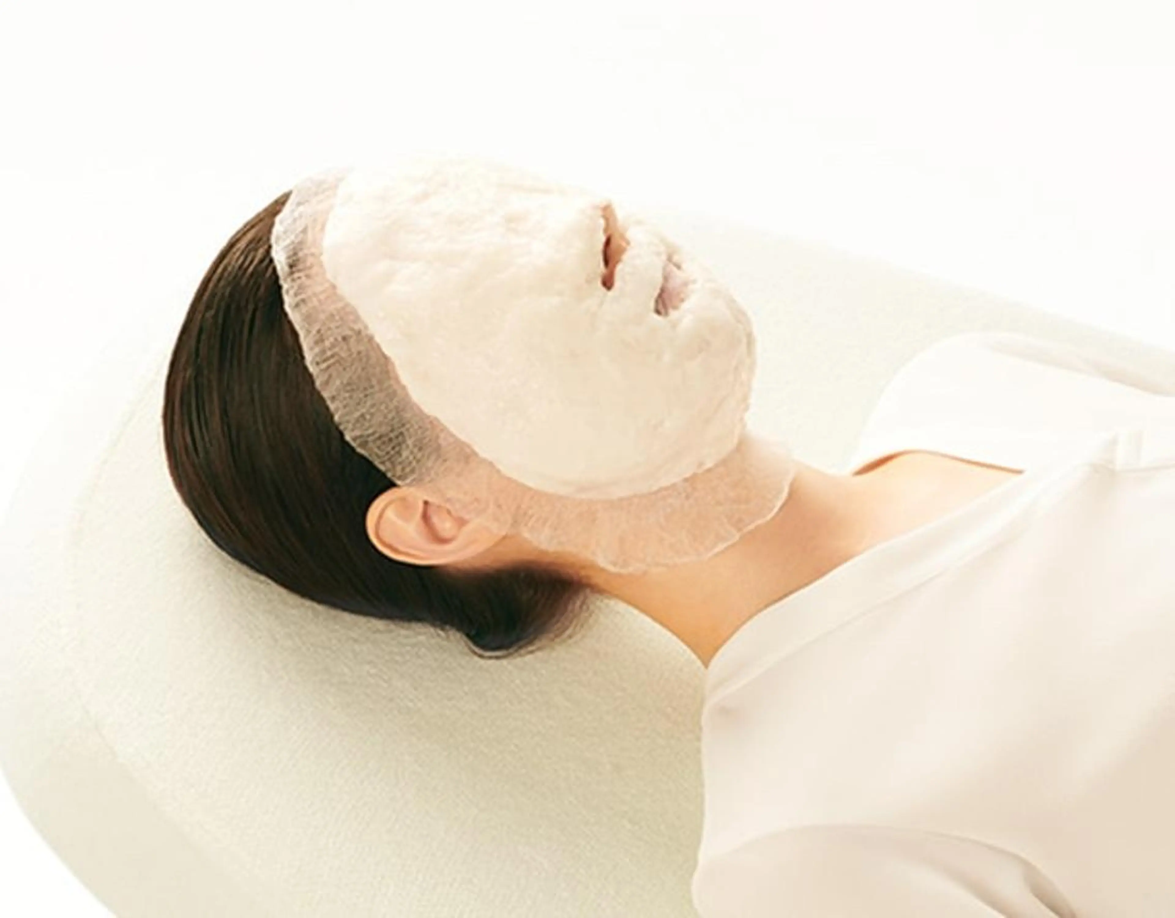 【フェイシャルエステ】パック有🧖🏻‍♀️クリア＆モイスト🦢お着替え無しでお手軽時短エステ🤍の写真